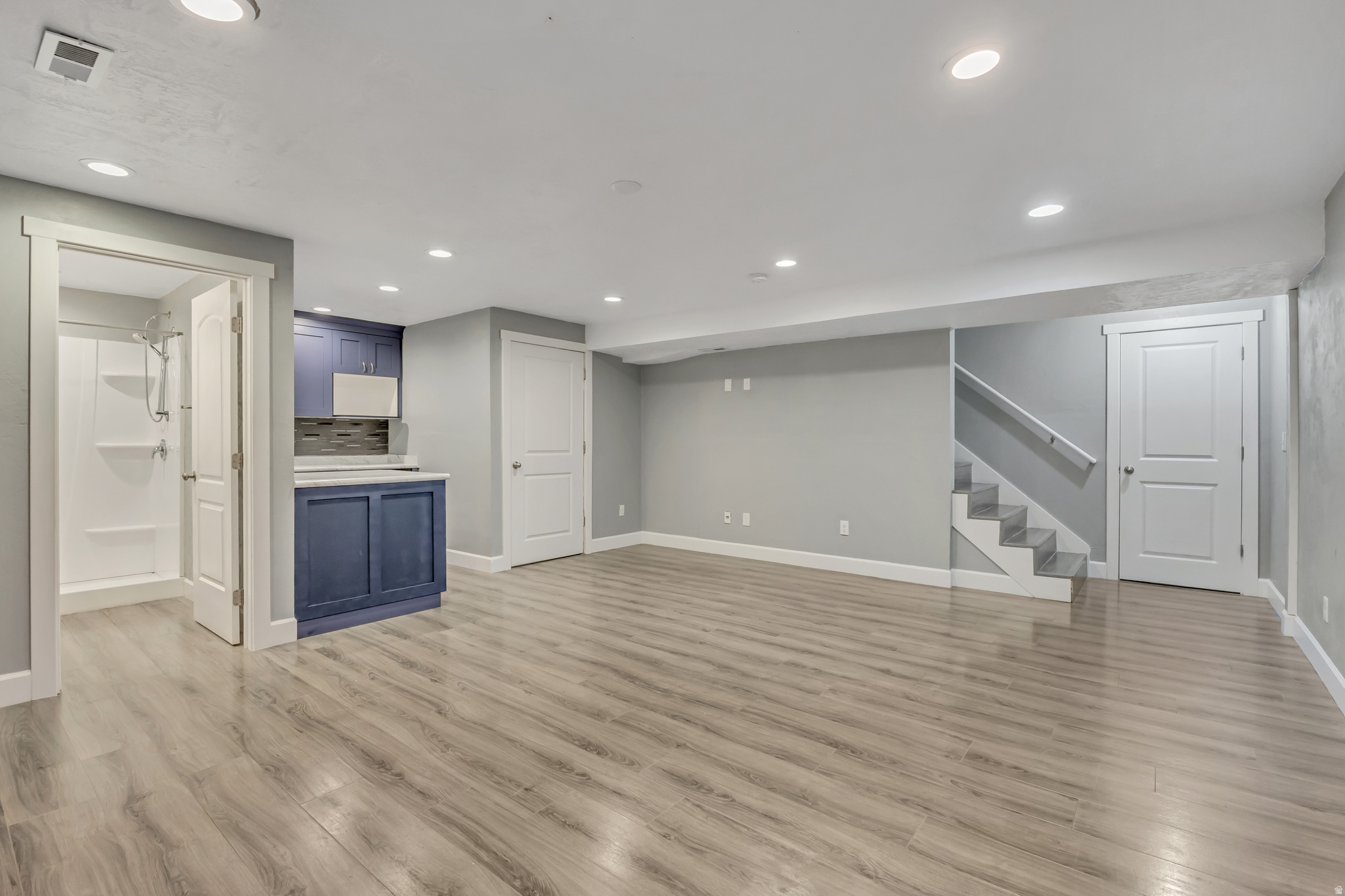 MILLER CROSSING - Residential