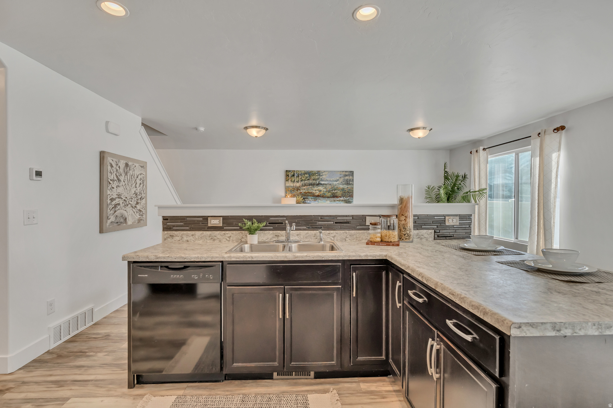 MILLER CROSSING - Residential