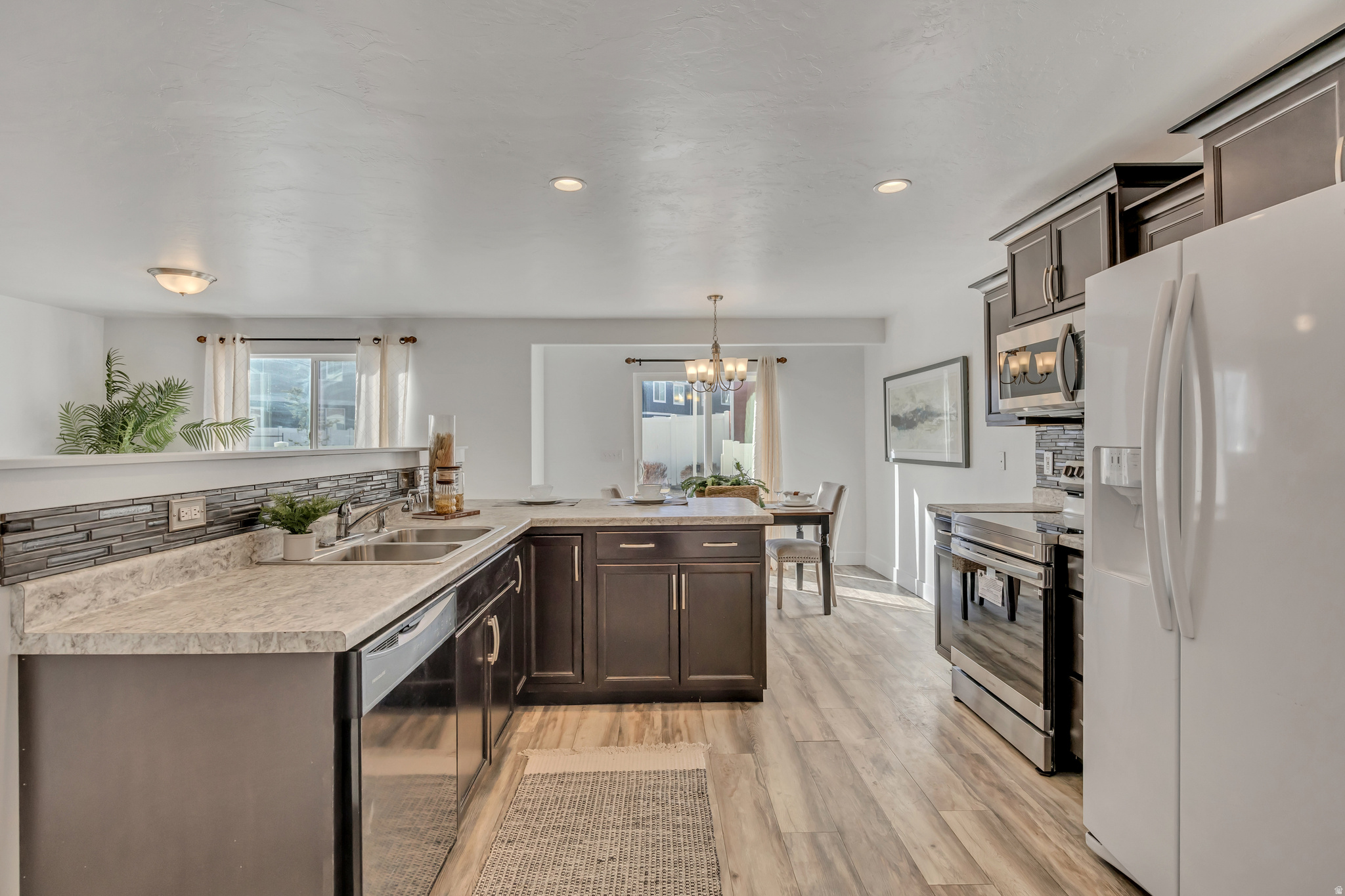 MILLER CROSSING - Residential