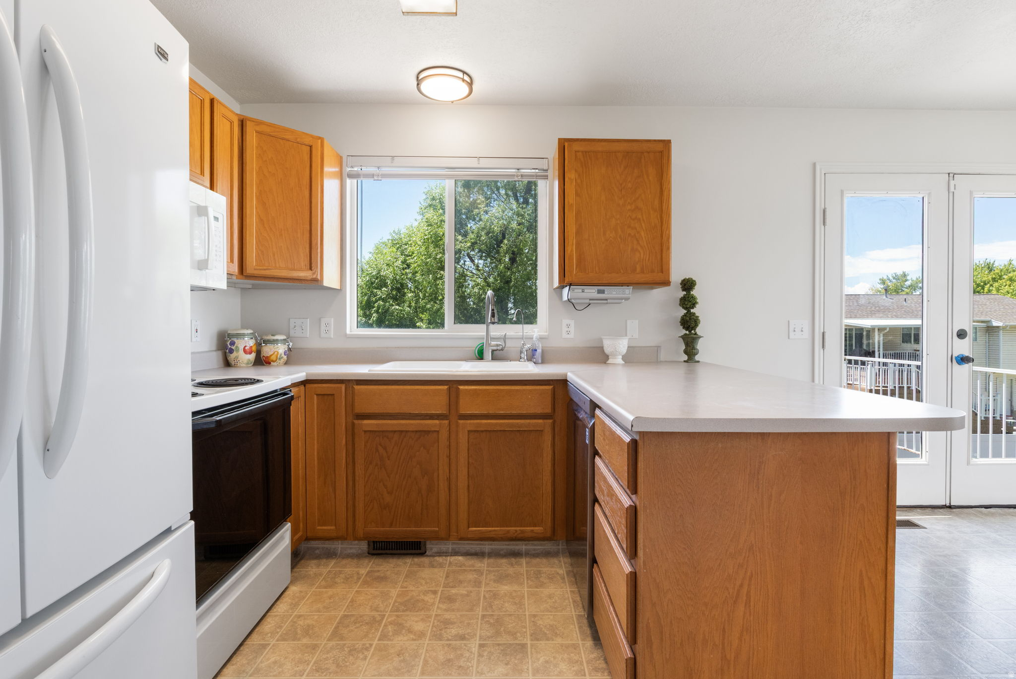 ANTELOPE CROSSING - Residential
