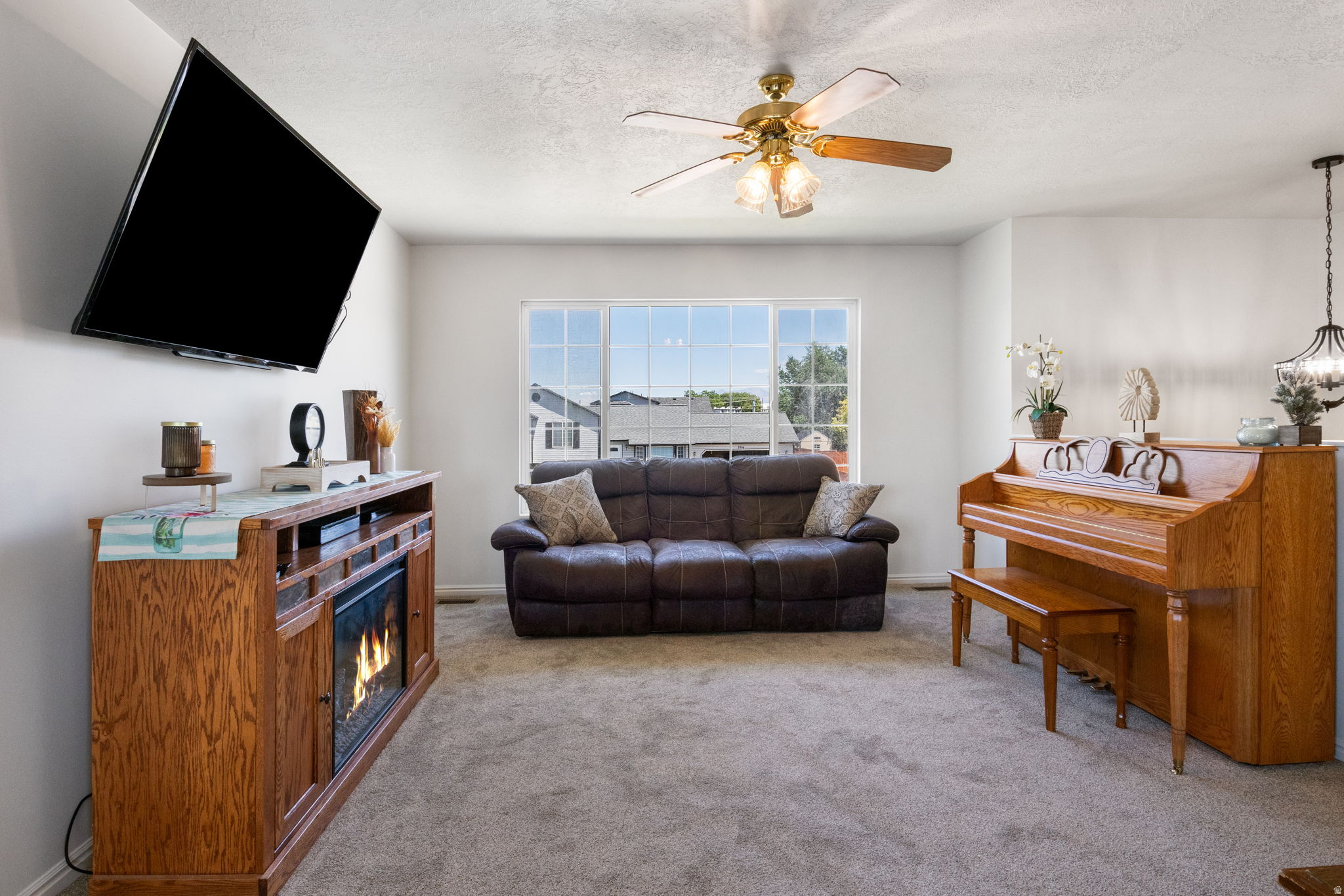 ANTELOPE CROSSING - Residential