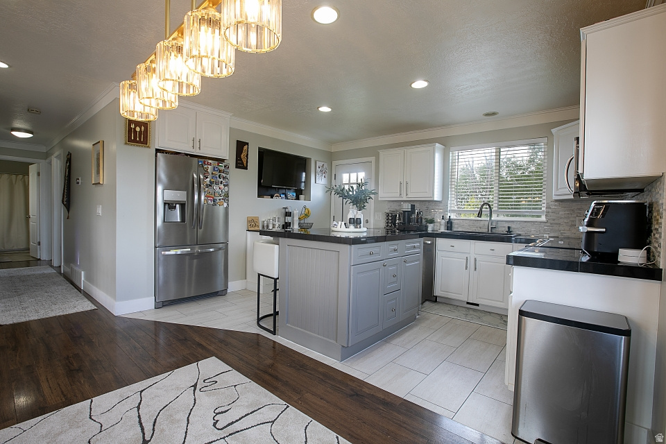 CLOVER DELL PARK - Residential
