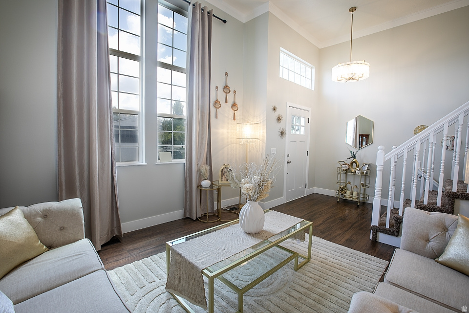 CLOVER DELL PARK - Residential
