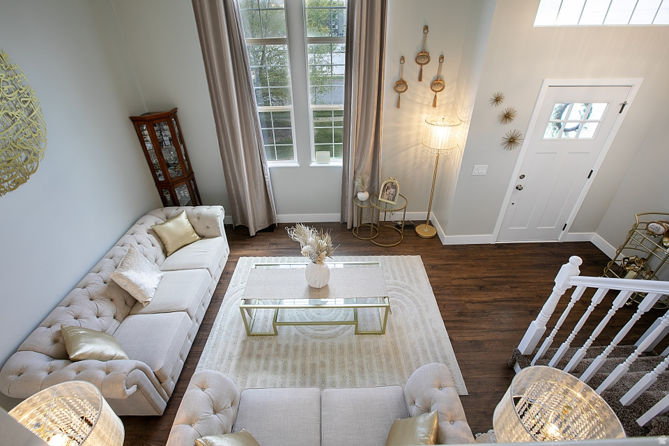 CLOVER DELL PARK - Residential