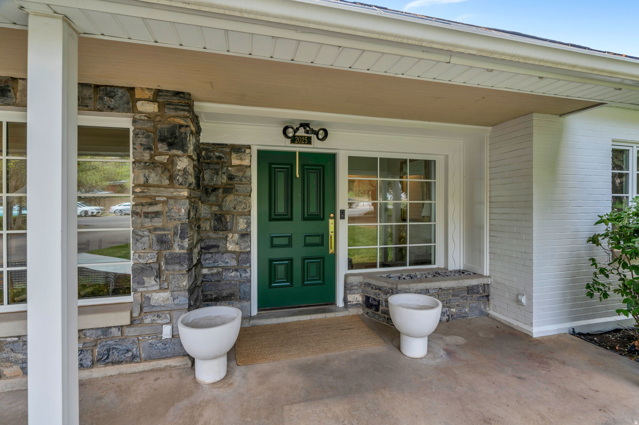 OAK HILLS - Residential