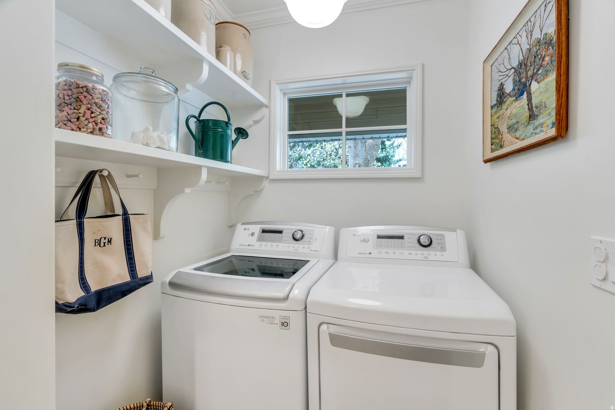 OAK HILLS - Residential