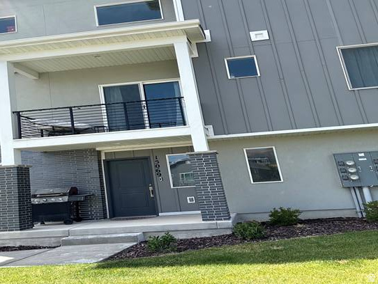 DAY RANCH LEGACY - Residential