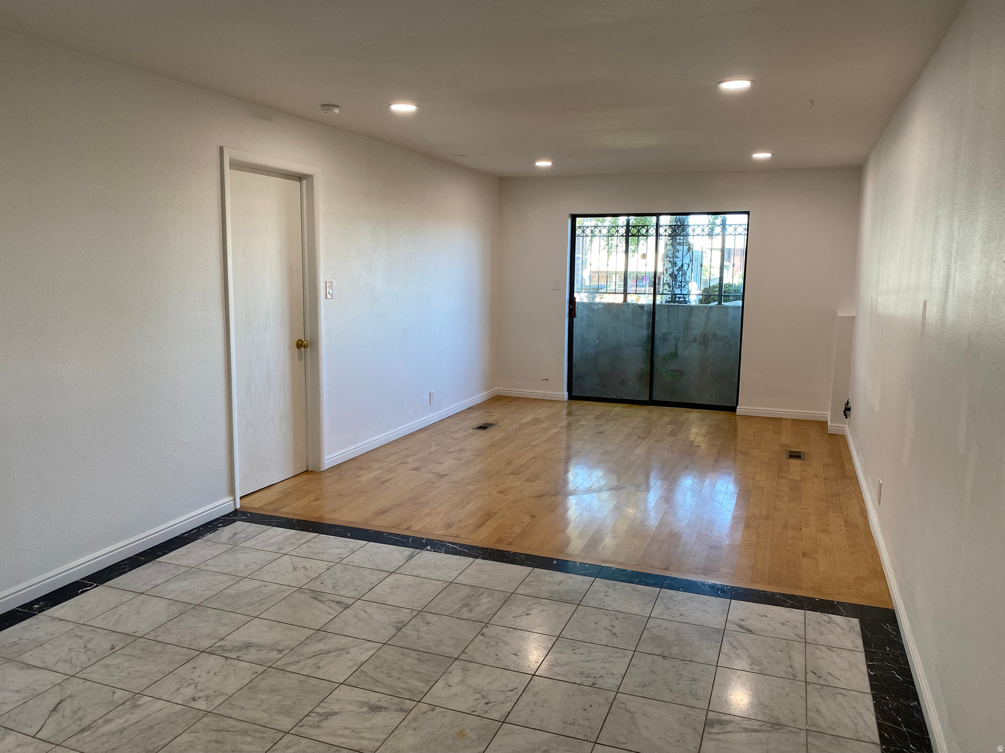 PLAT B - Residential