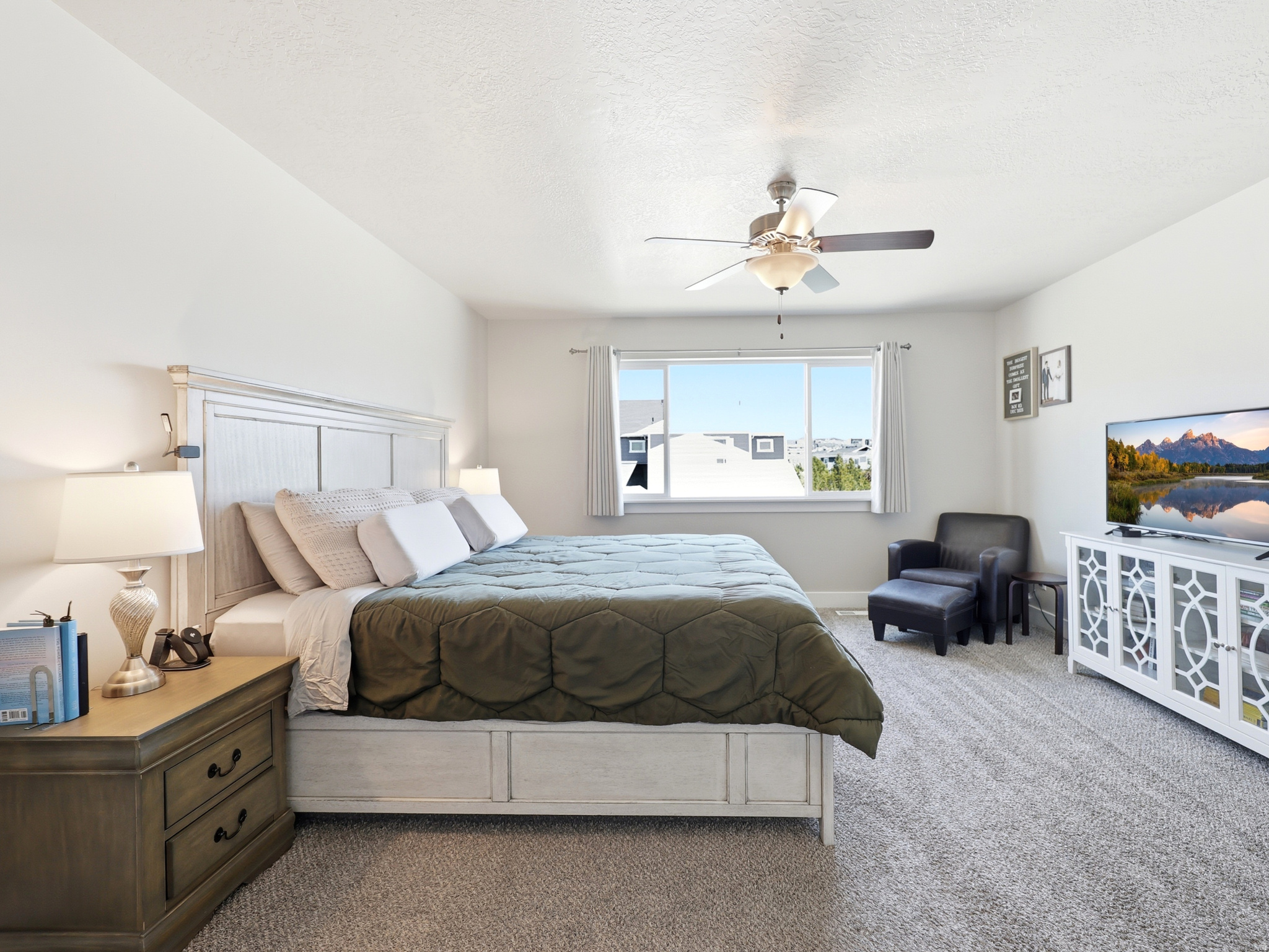 PONY EXPRESS TOWNES - Residential