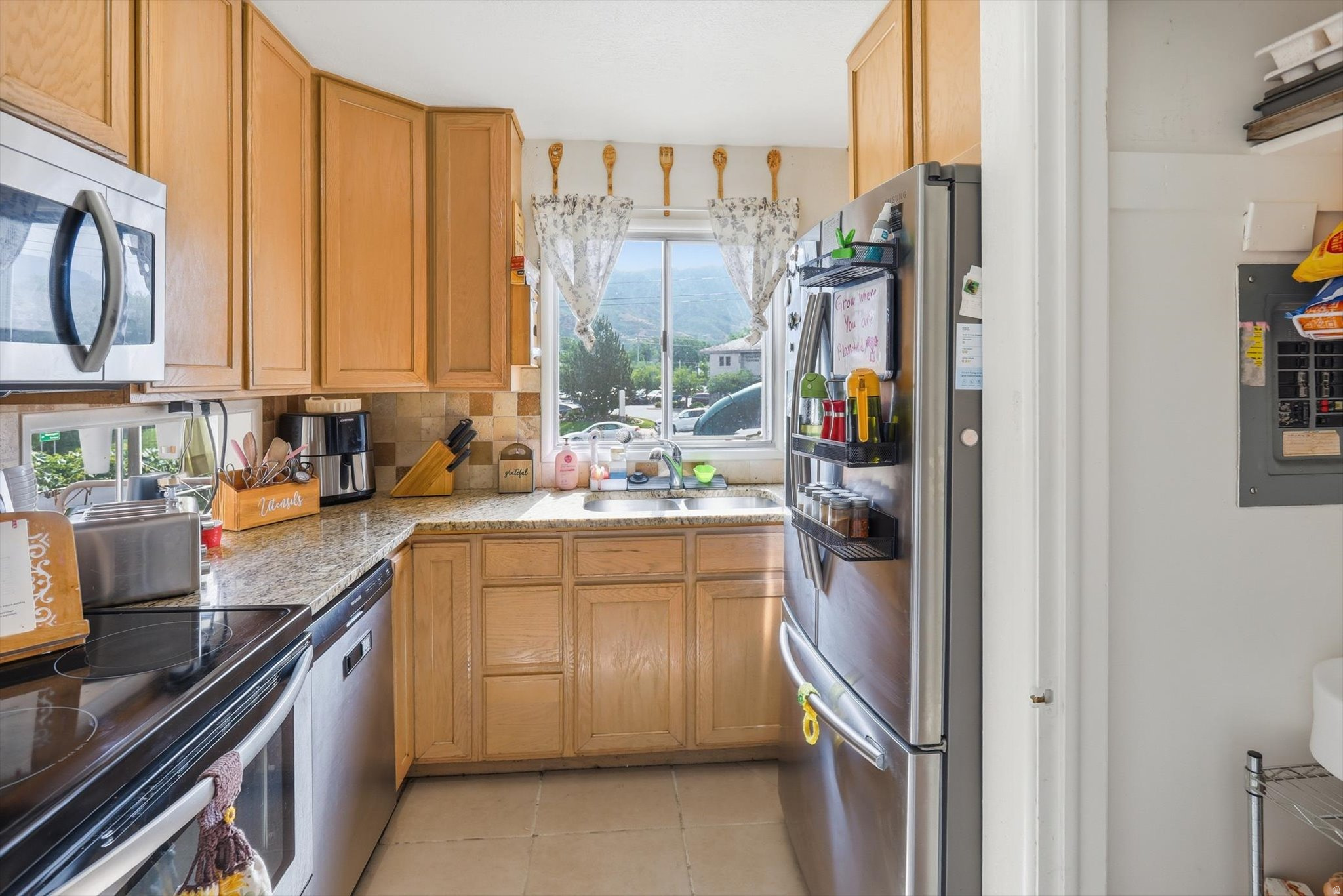 WASHINGTON TERRACE - Residential