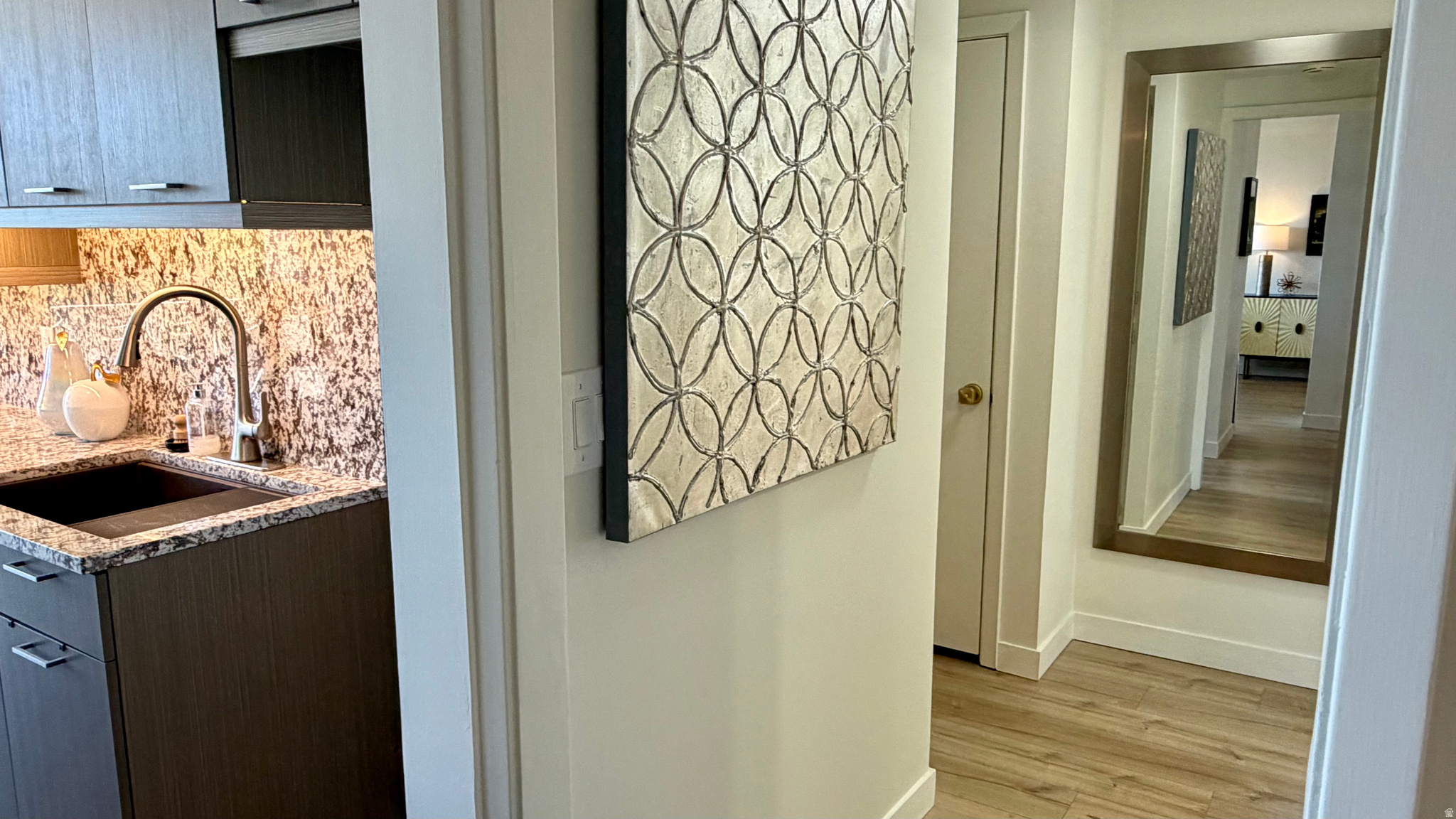 BONNEVILLE TOWER - Residential