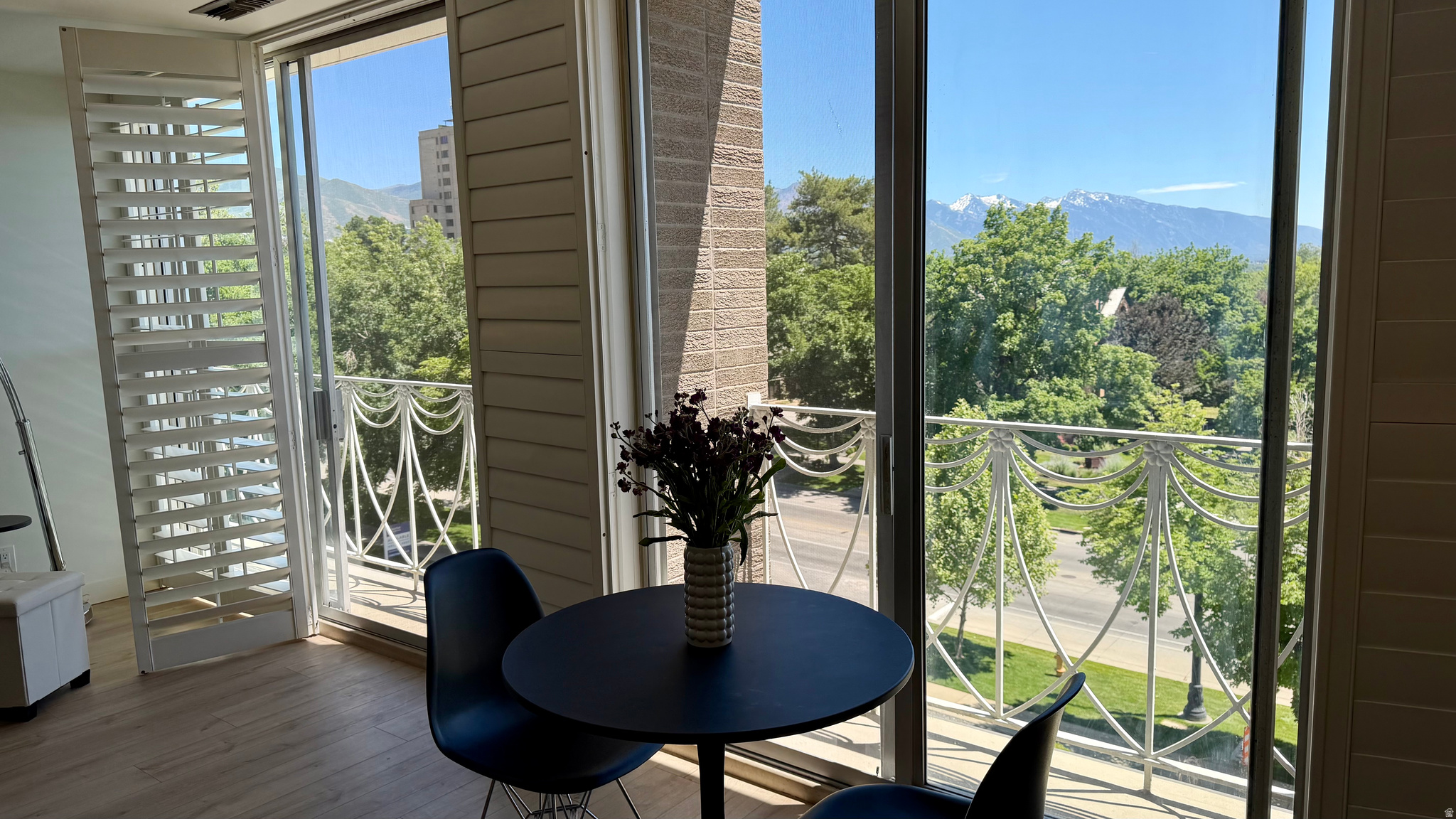 BONNEVILLE TOWER - Residential