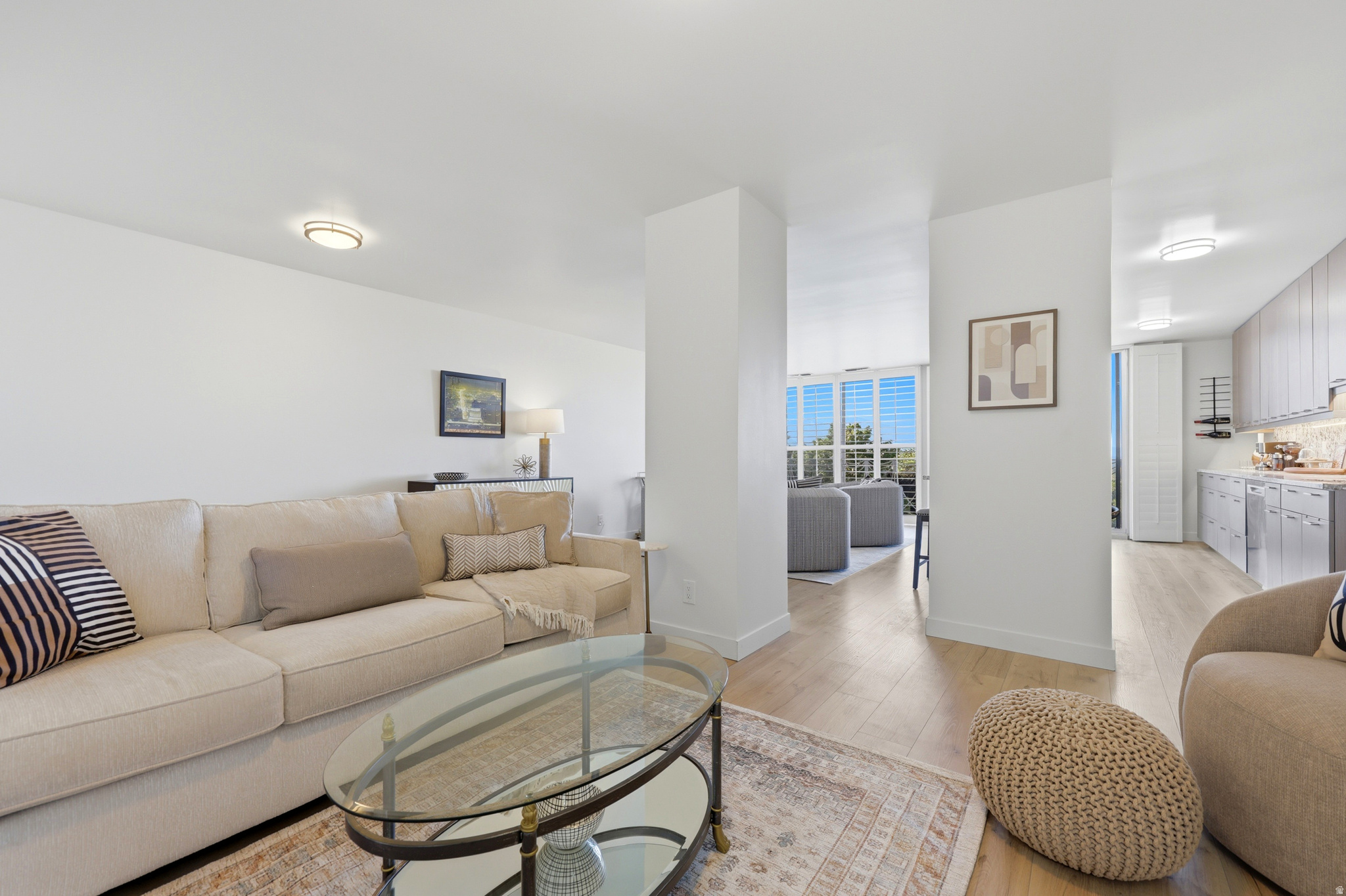 BONNEVILLE TOWER - Residential