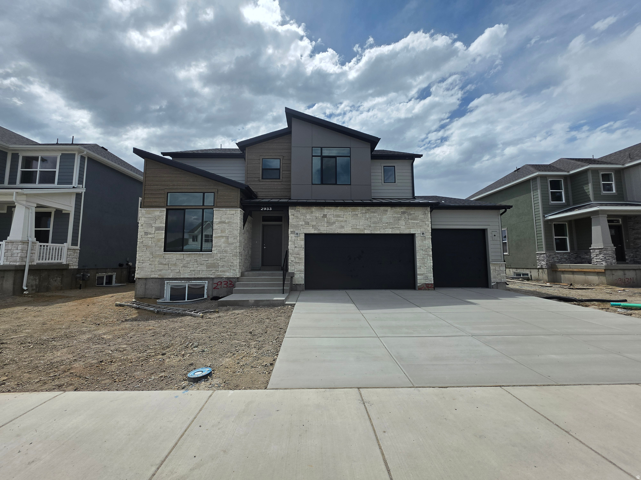 CREEKSIDE AT JDC RANCH - Residential