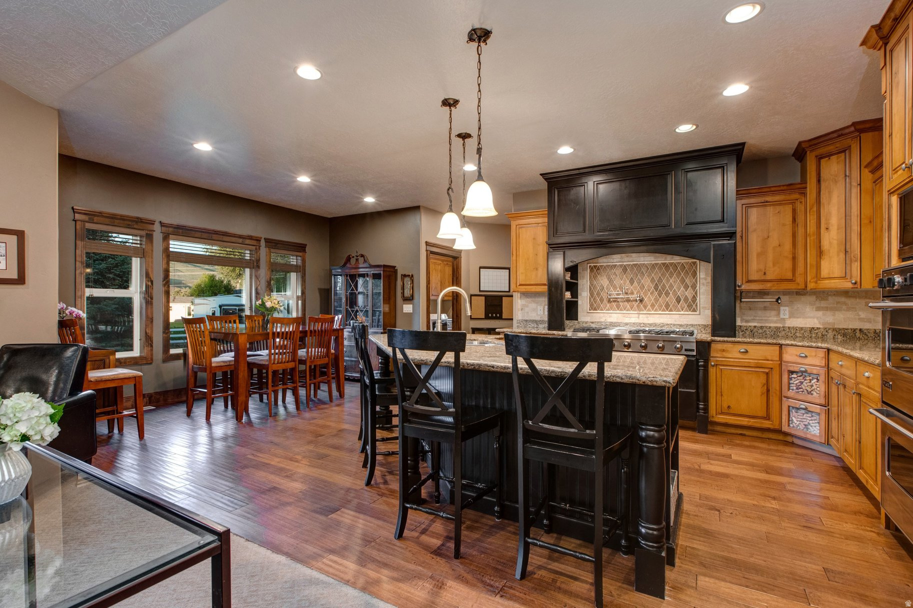 WILD WILLOW - Residential