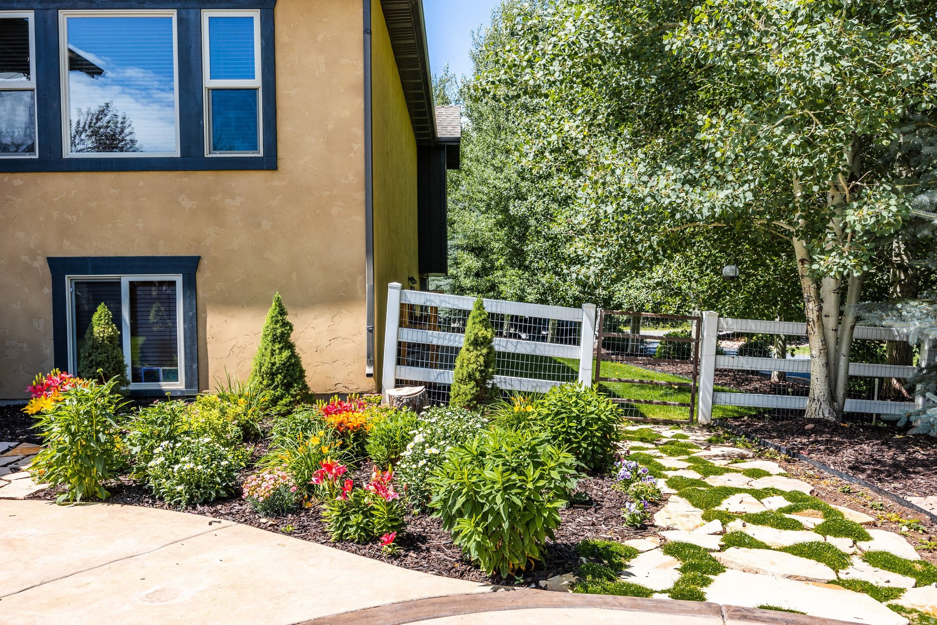 WILD WILLOW - Residential