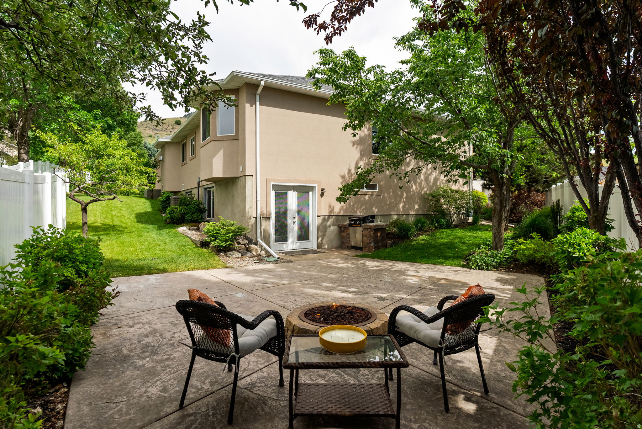 QUAIL BLUFF HEIGHTS - Residential