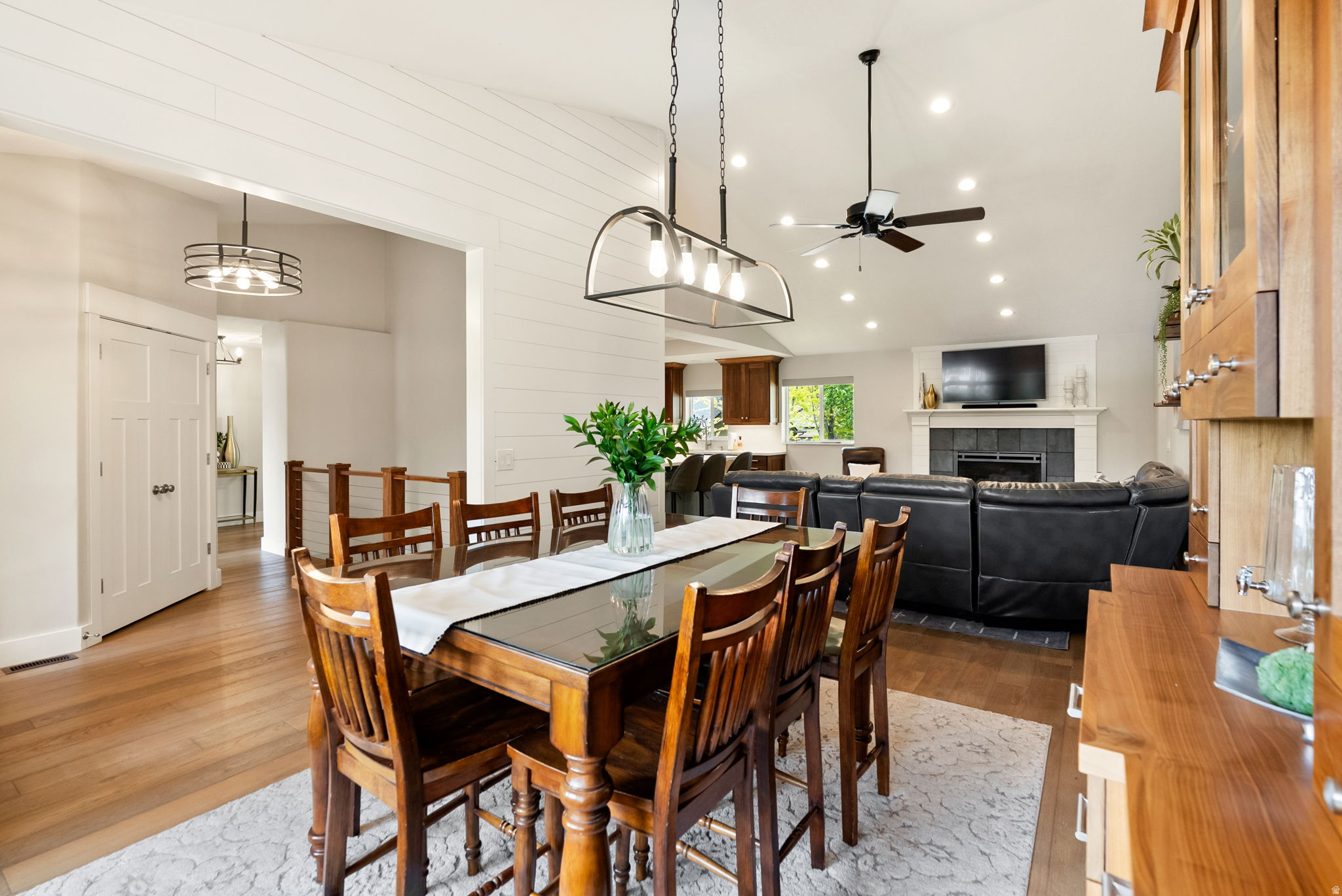 QUAIL BLUFF HEIGHTS - Residential