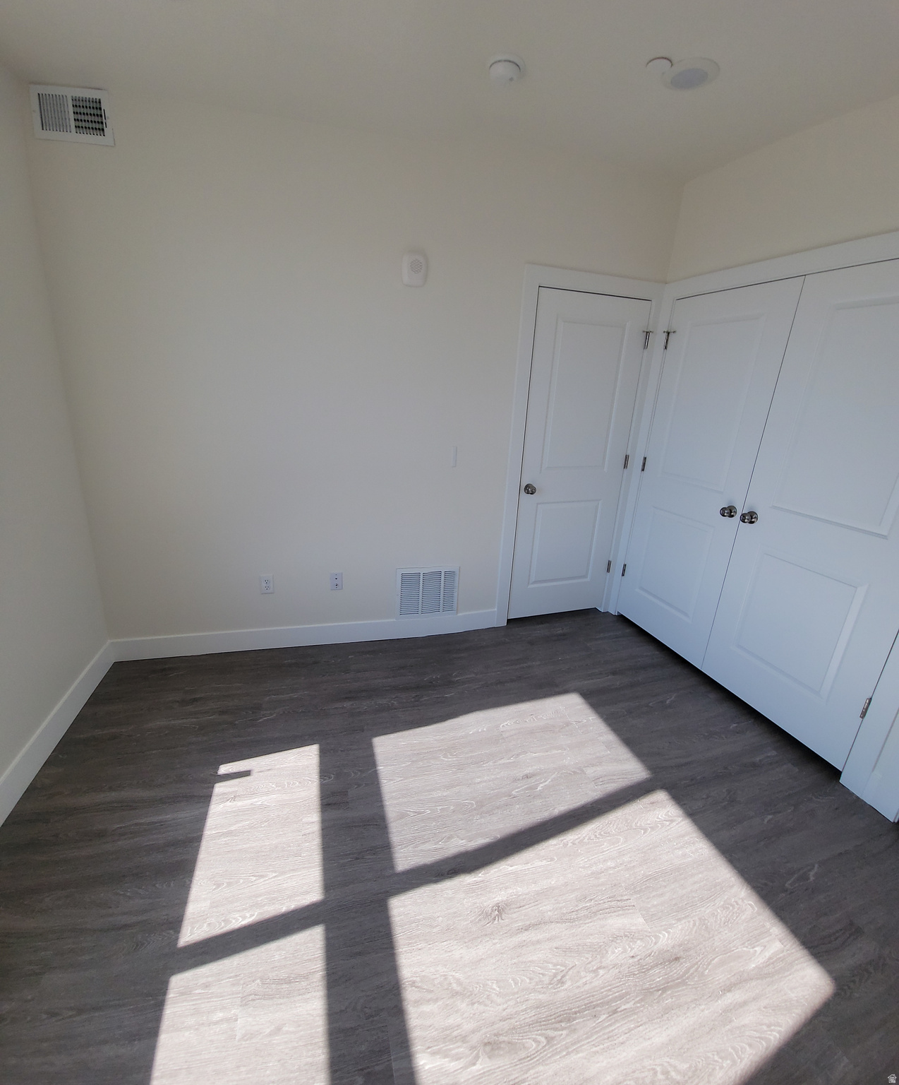 FALCON RIDGE - Residential