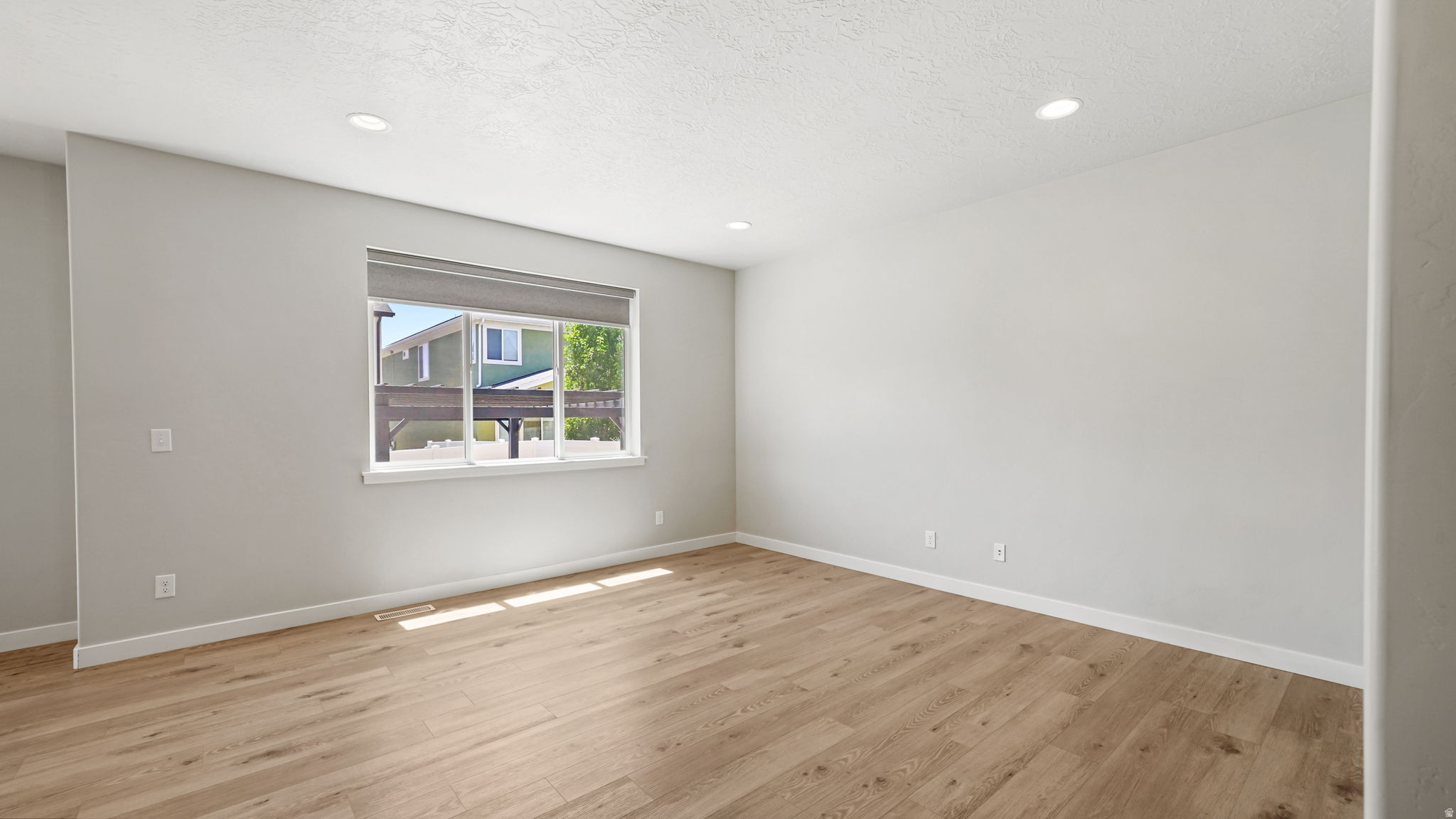 PORTERS CROSSING - Residential