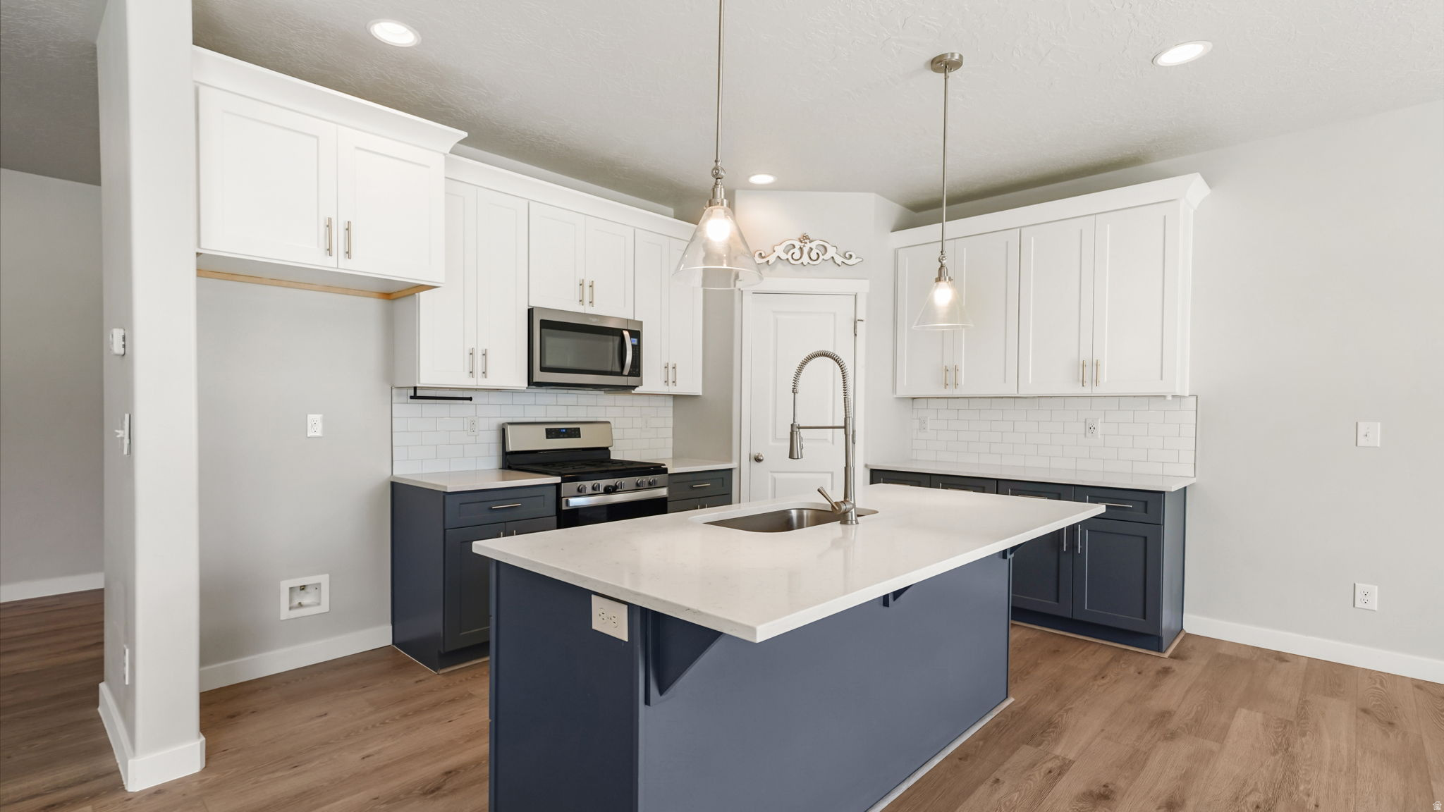 PORTERS CROSSING - Residential