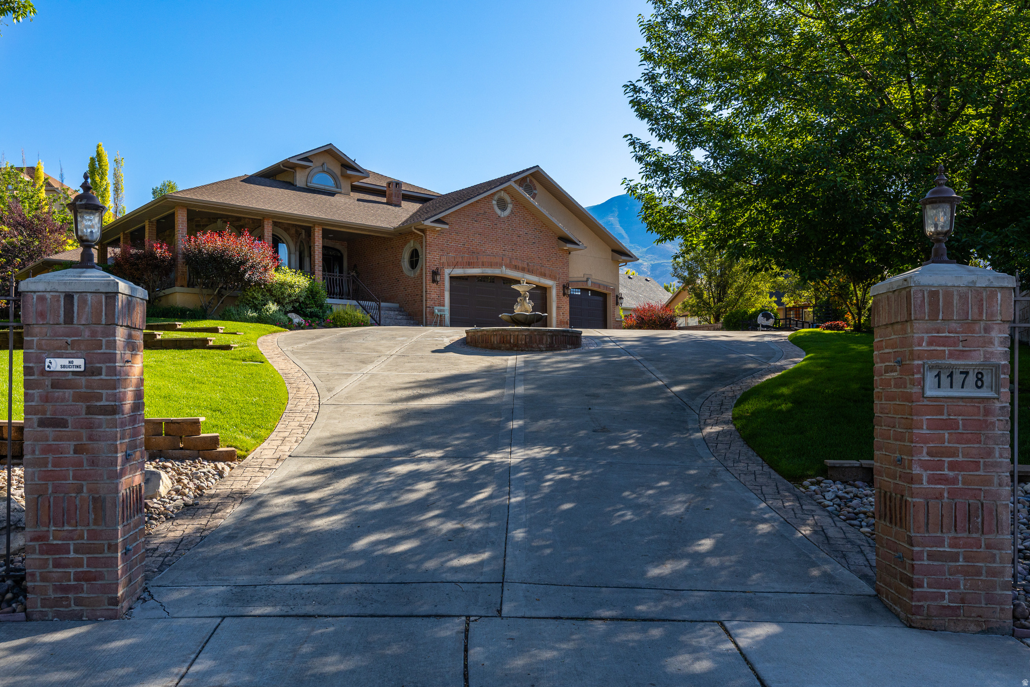 TEMPLE SPRINGS - Residential