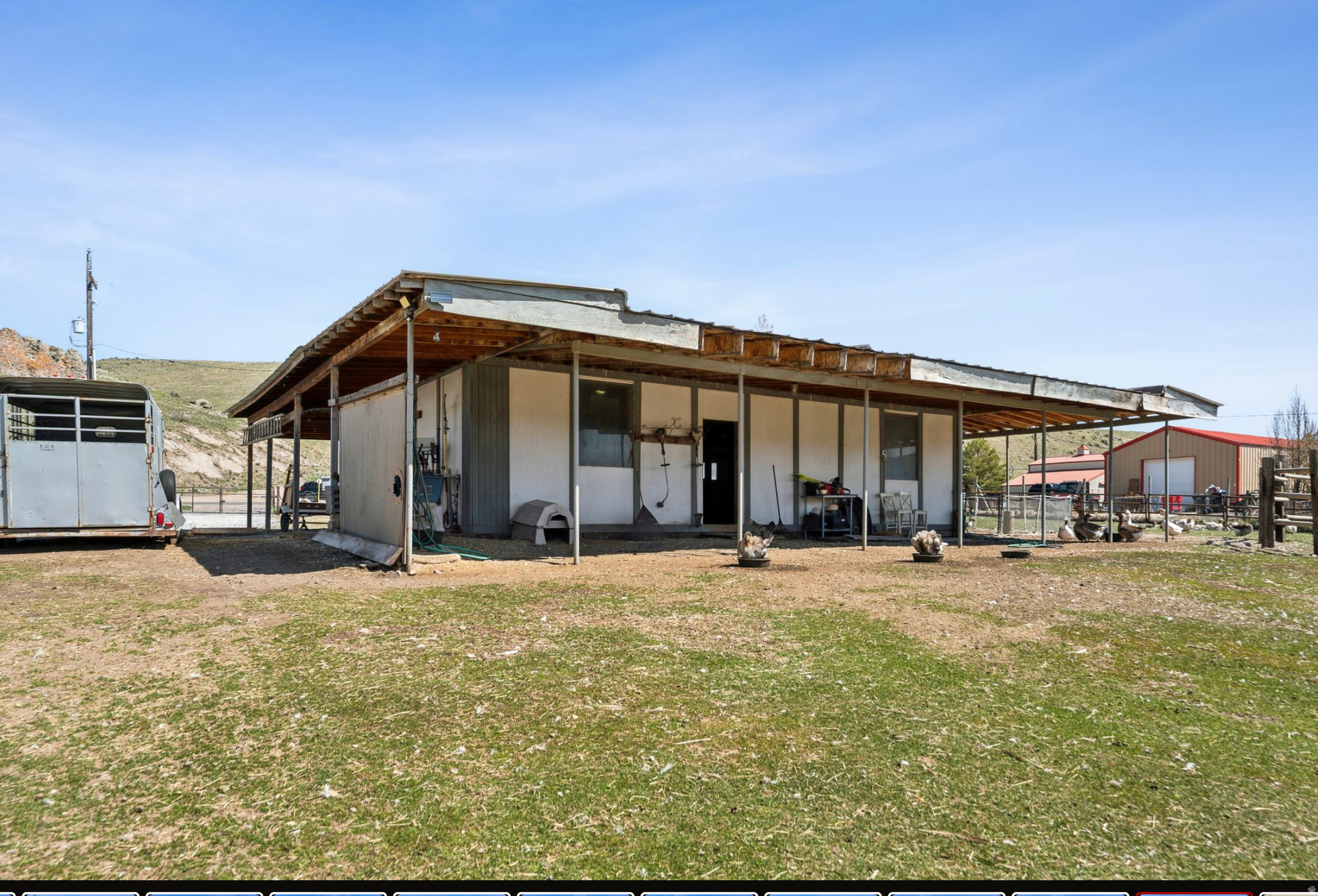 NORTH SUMMIT - Residential