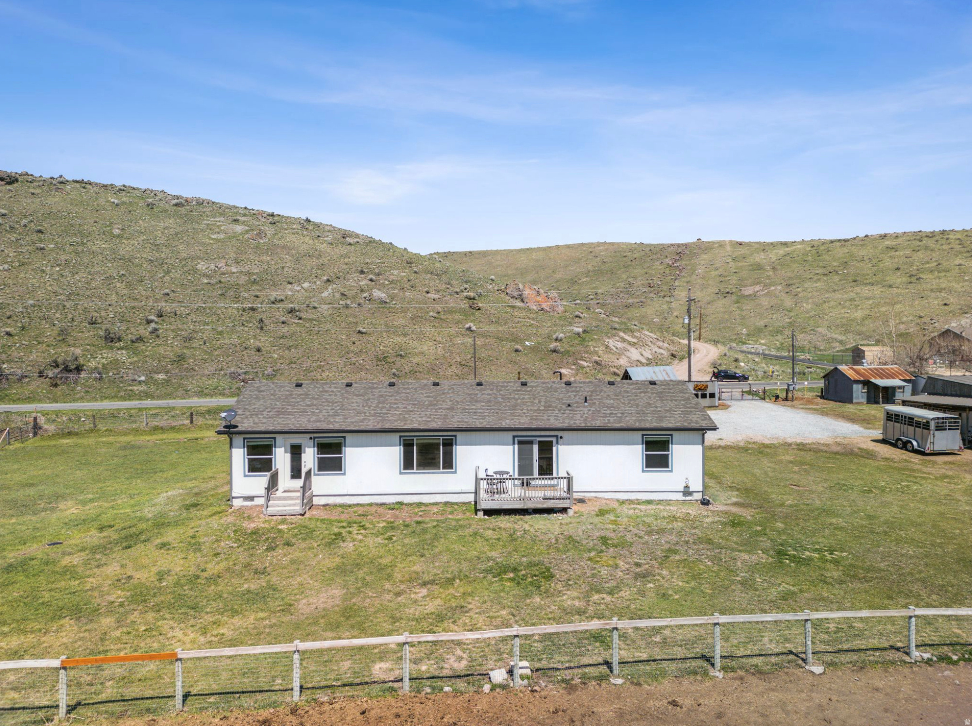 NORTH SUMMIT - Residential