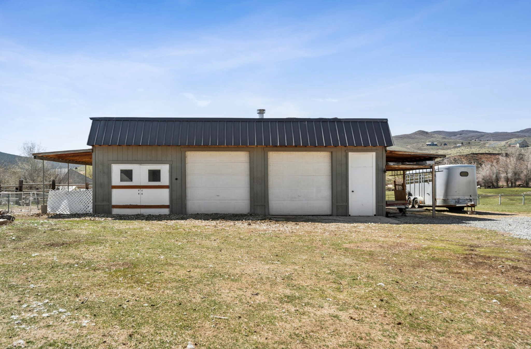 NORTH SUMMIT - Residential
