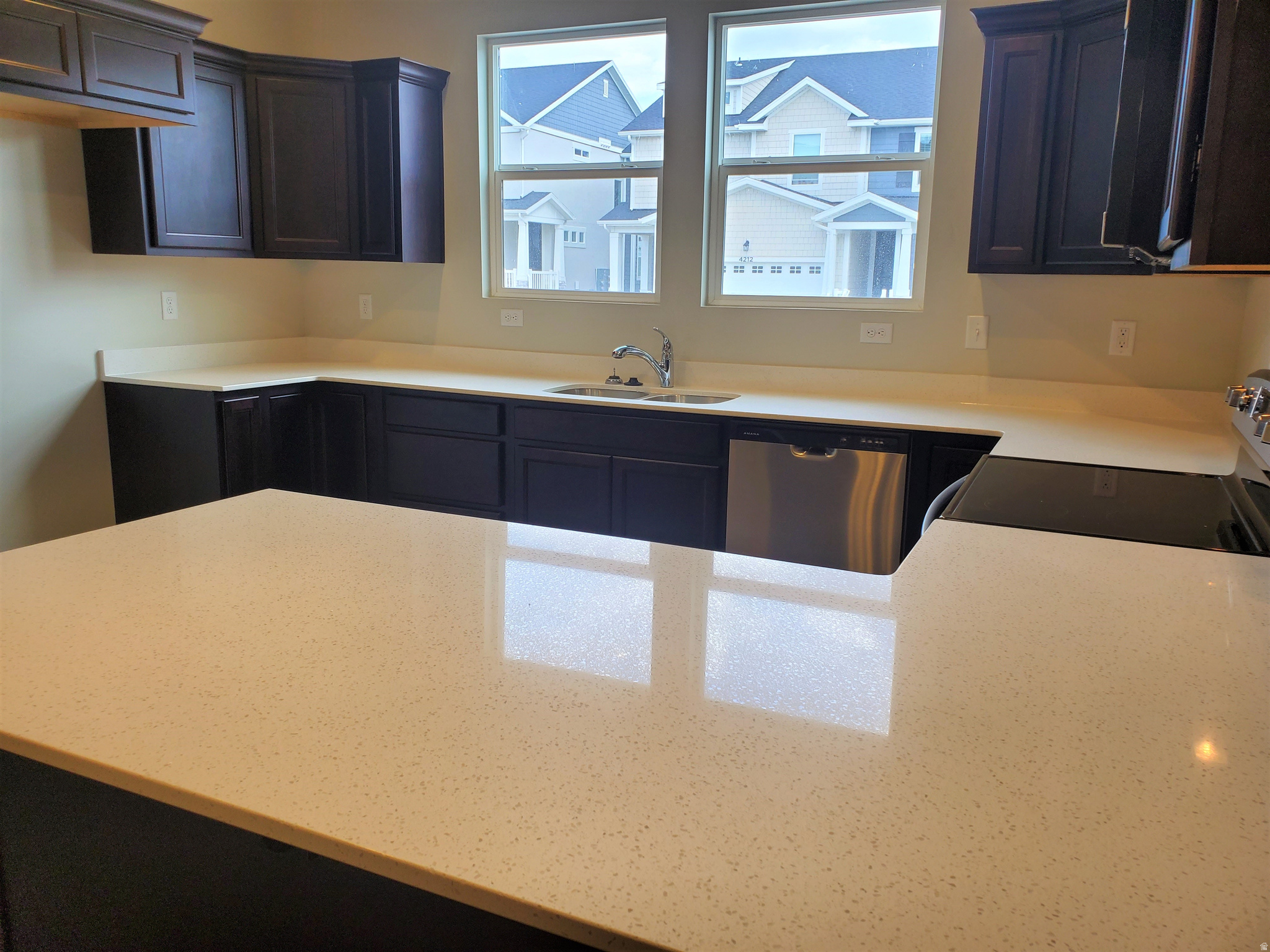 WILLOW POINT - Residential