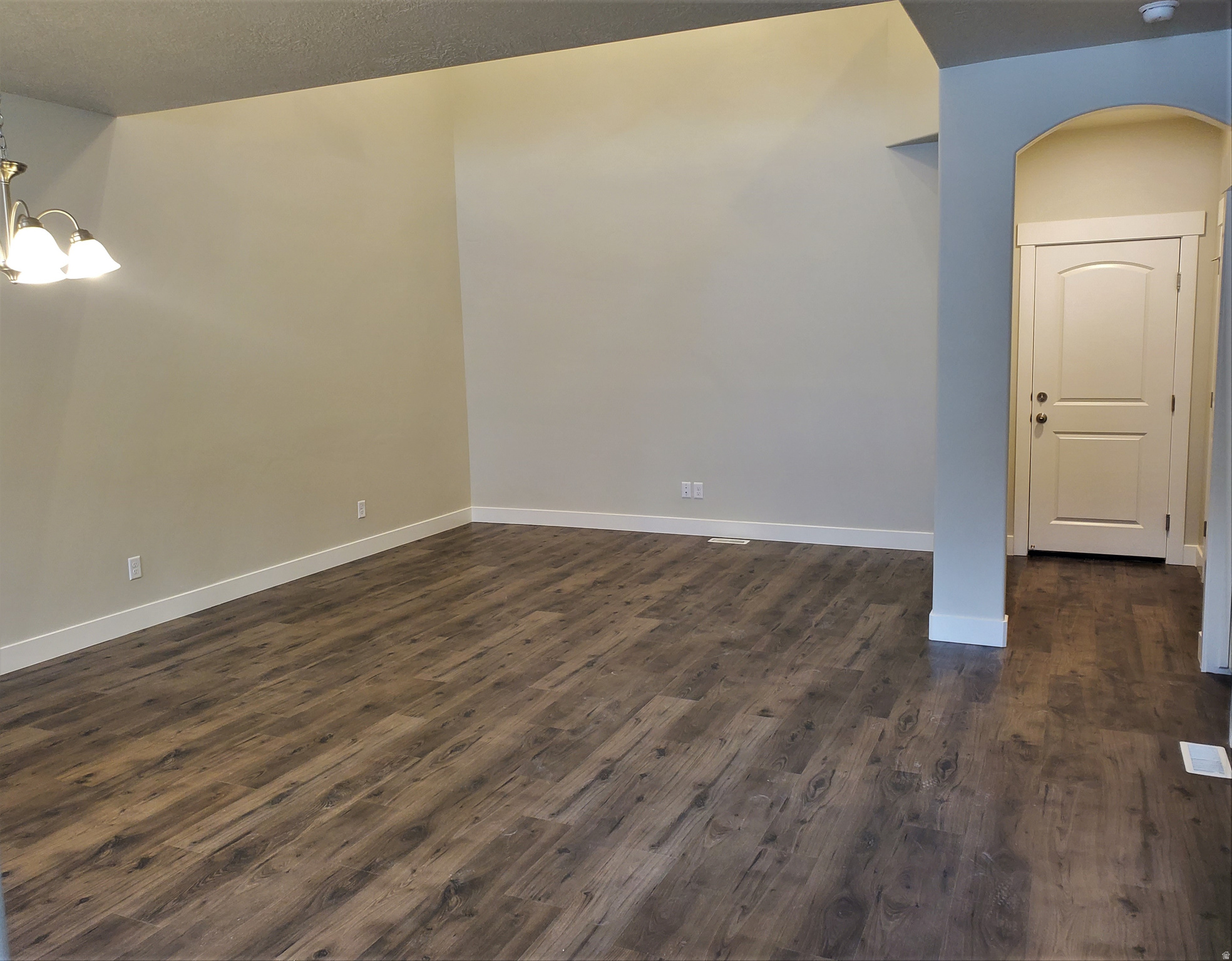 WILLOW POINT - Residential
