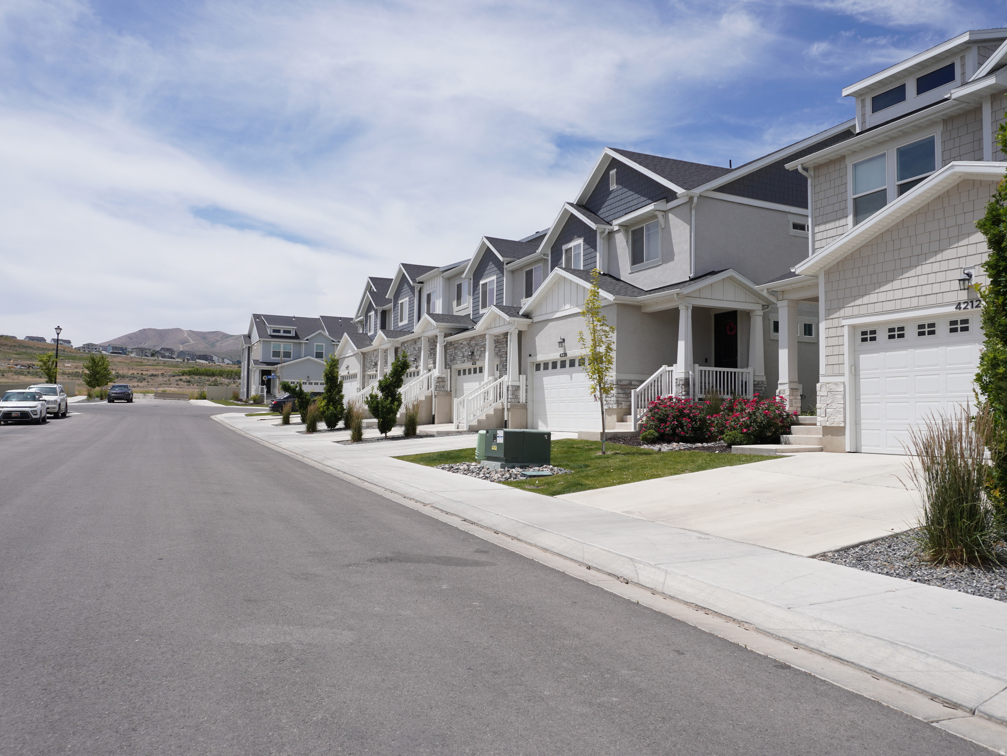 WILLOW POINT - Residential