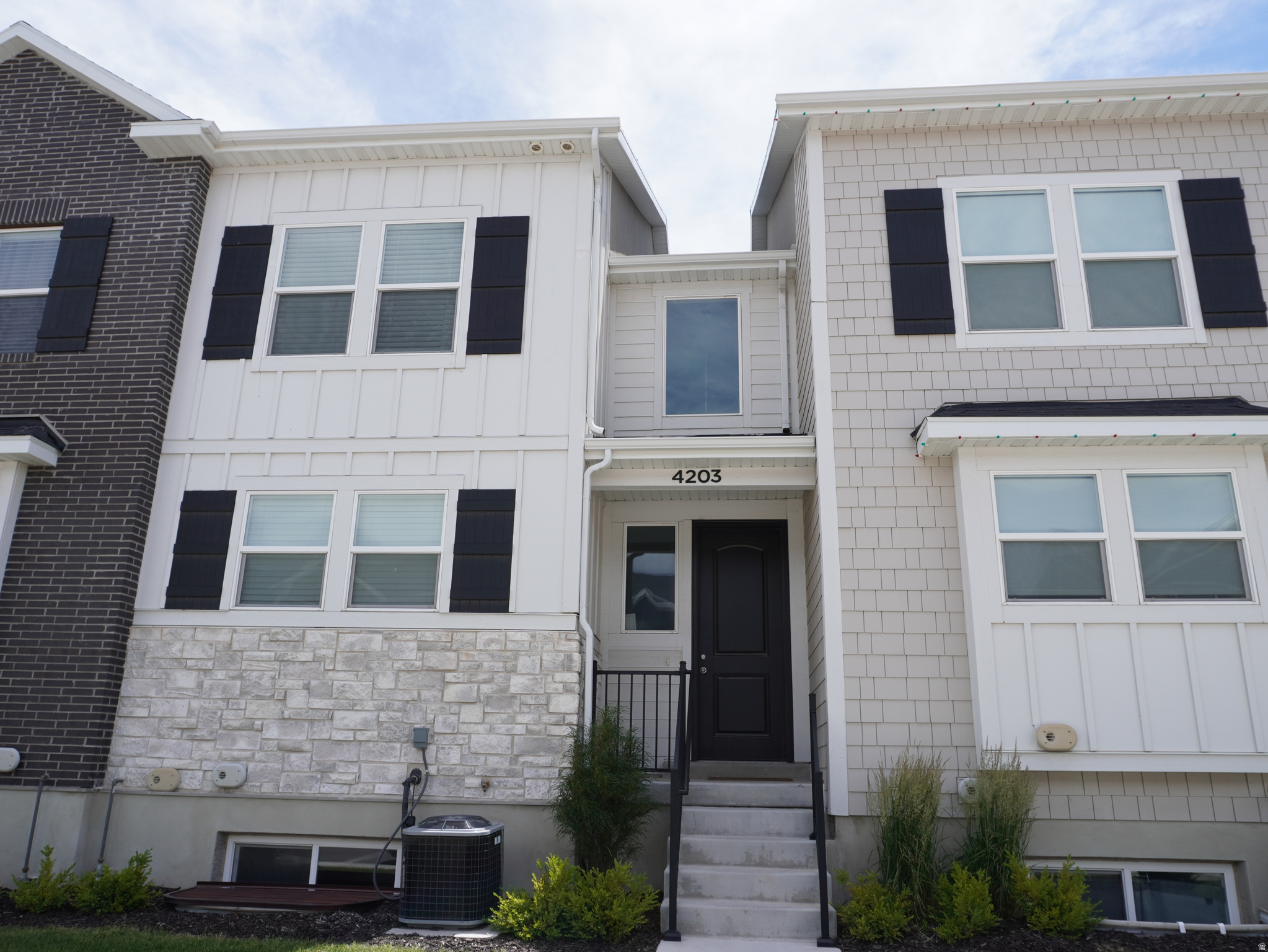 WILLOW POINT - Residential