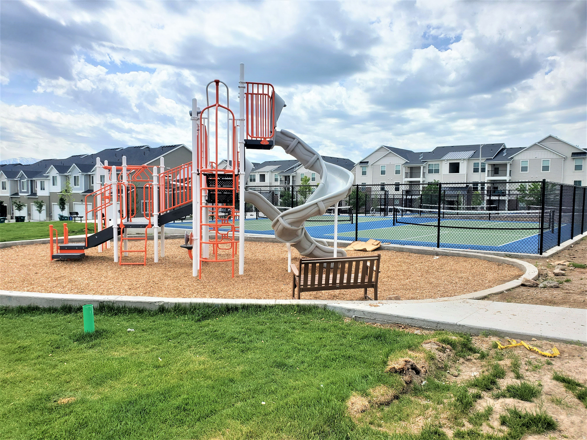 WILLOW POINT - Residential