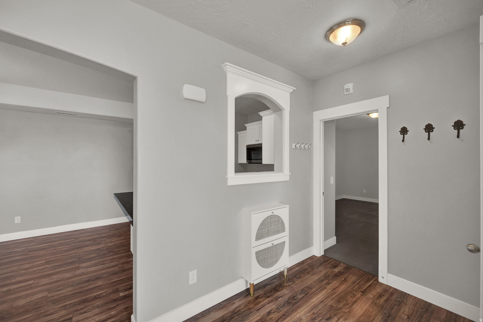 HILLCREST CONDOS - Residential