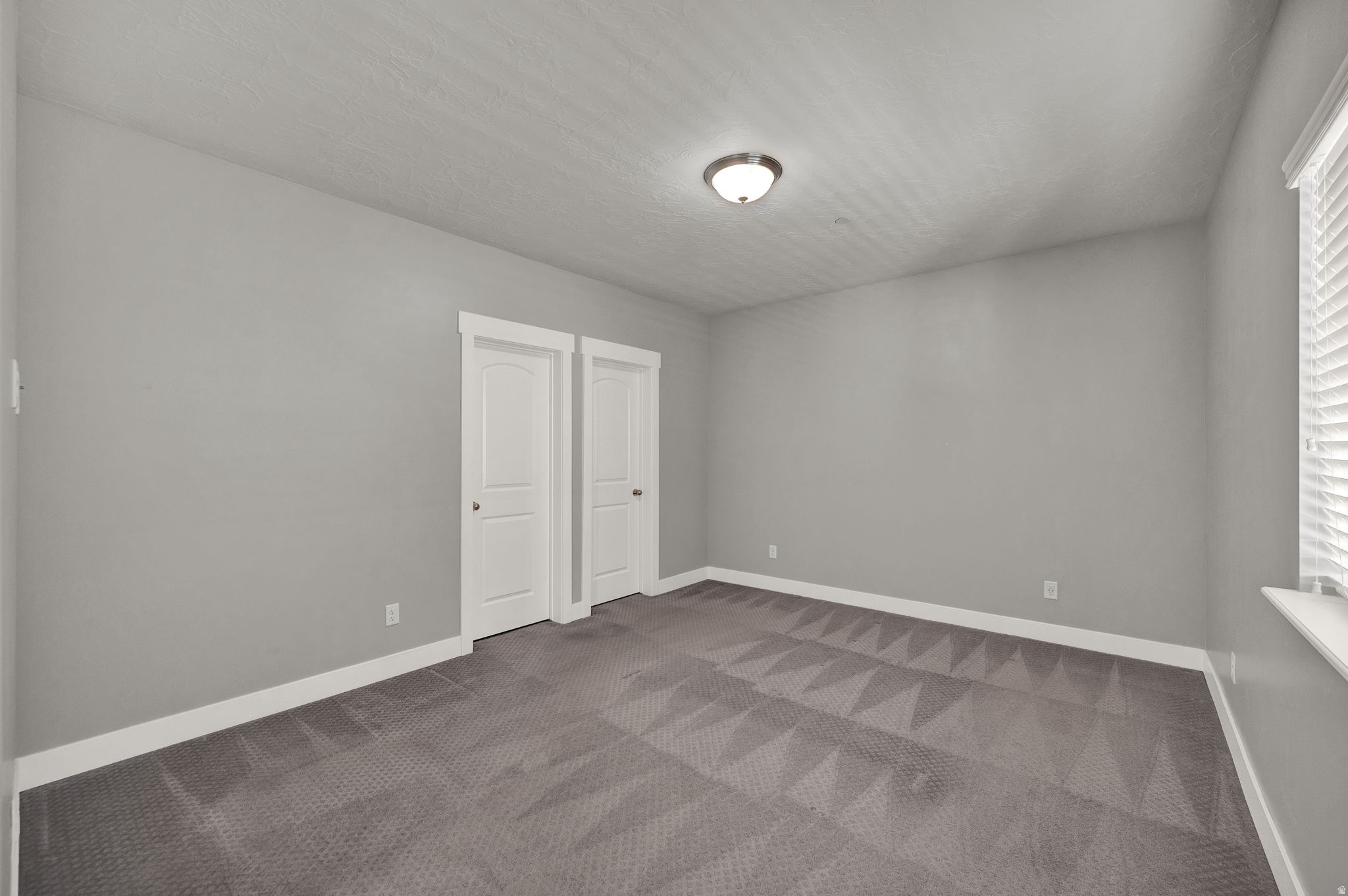 HILLCREST CONDOS - Residential
