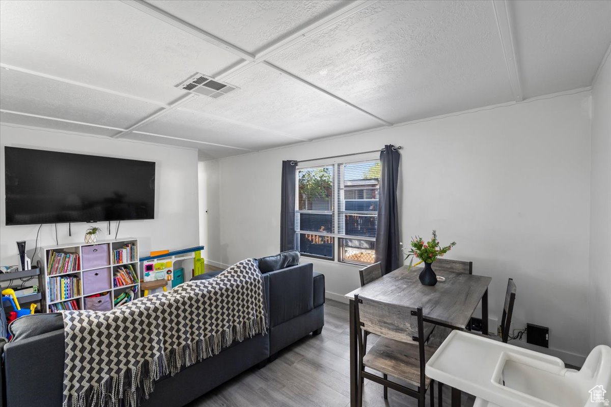 EAST CREST ESTATES - Residential
