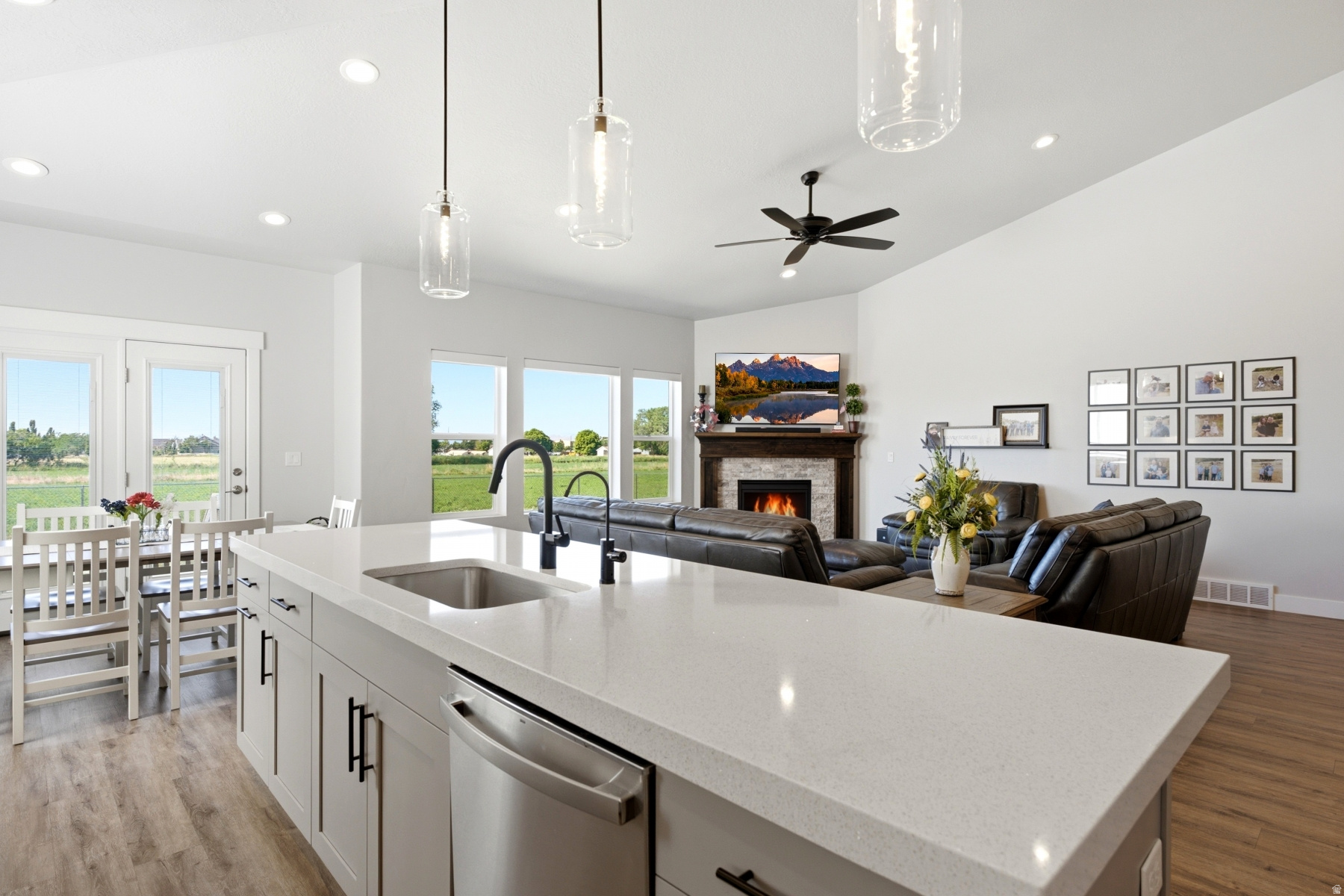 MAJOR ESTATES PHASE 1 - Residential