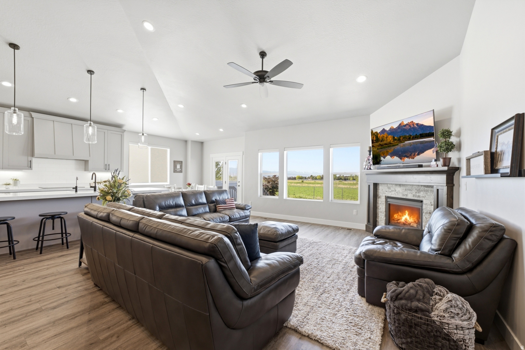 MAJOR ESTATES PHASE 1 - Residential