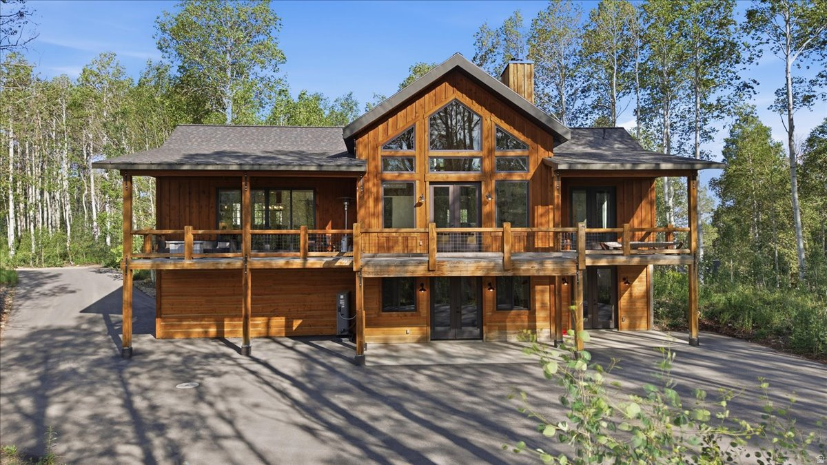 TIMBER LAKES - Residential