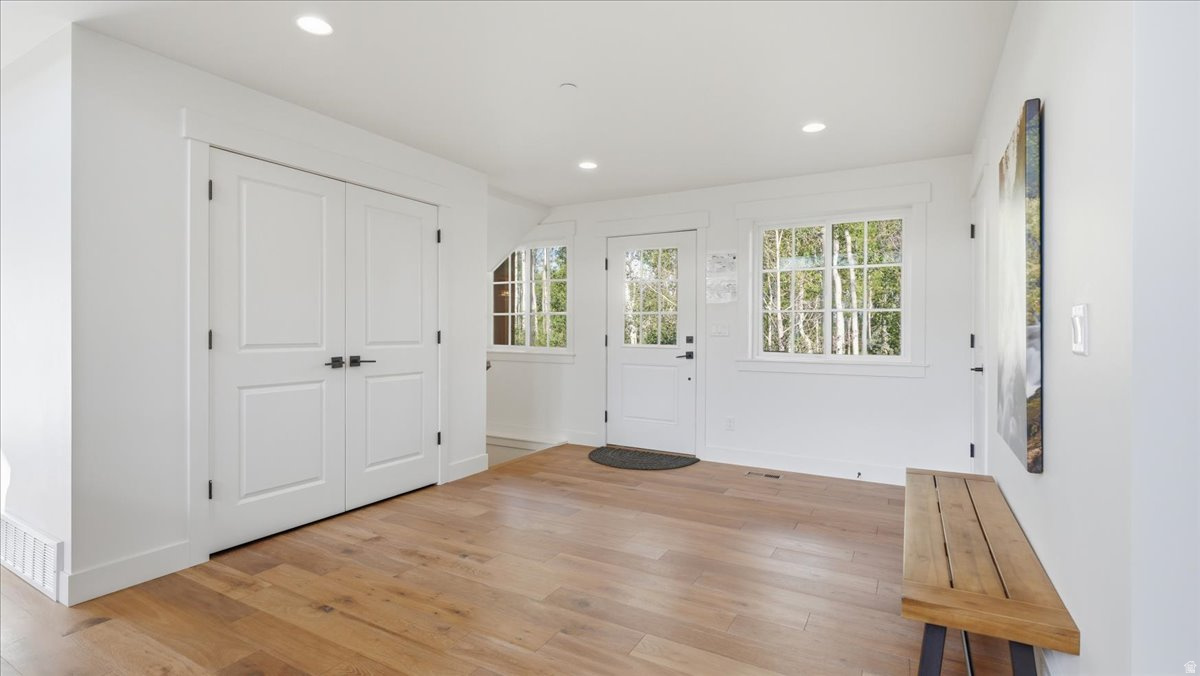 TIMBER LAKES - Residential