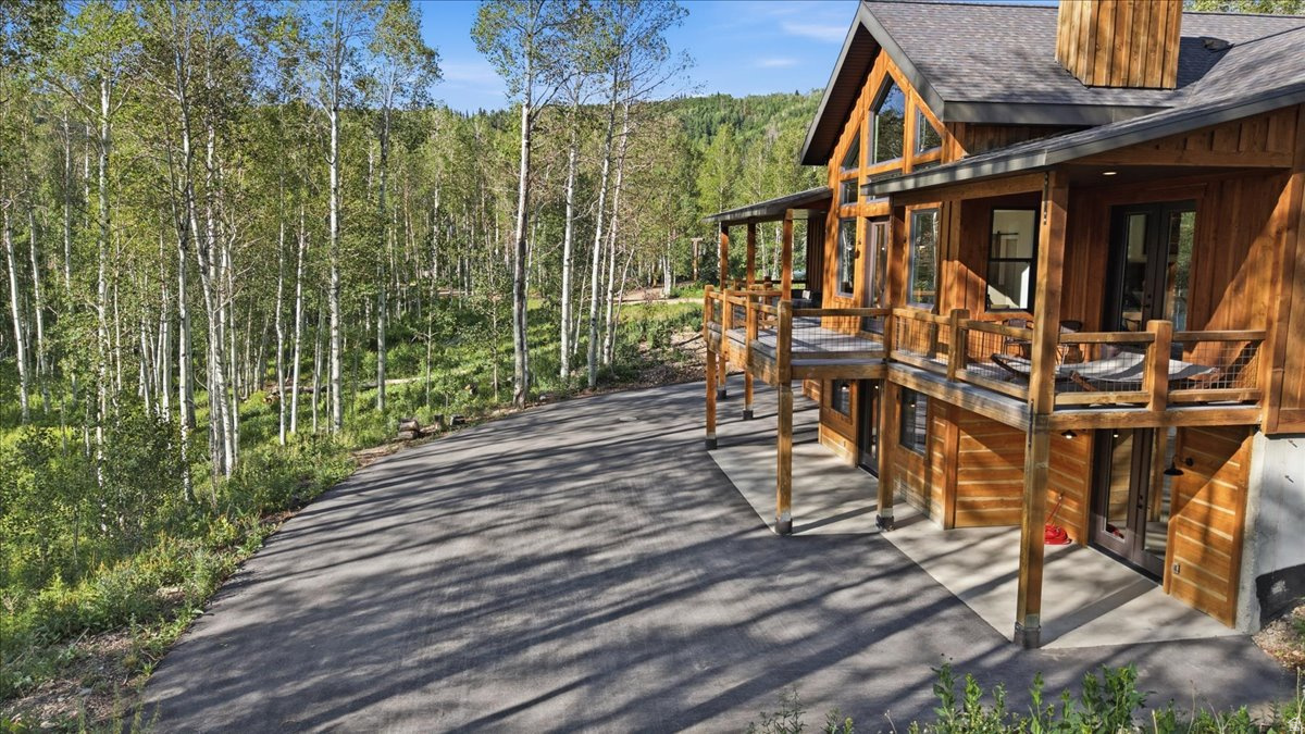 TIMBER LAKES - Residential