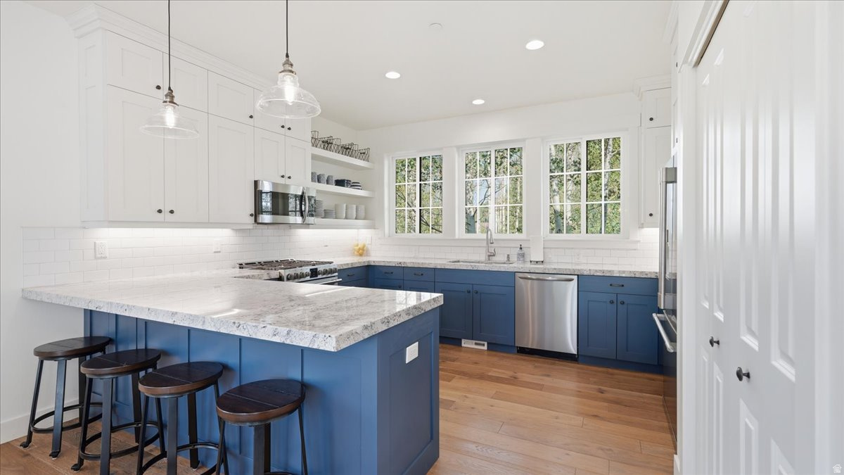 TIMBER LAKES - Residential