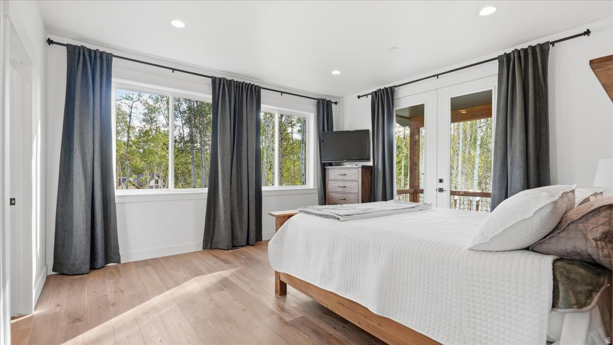 TIMBER LAKES - Residential
