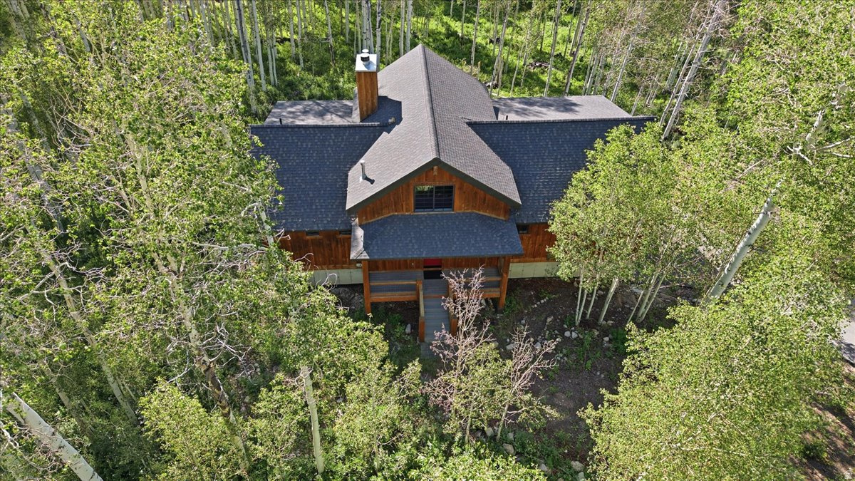 TIMBER LAKES - Residential