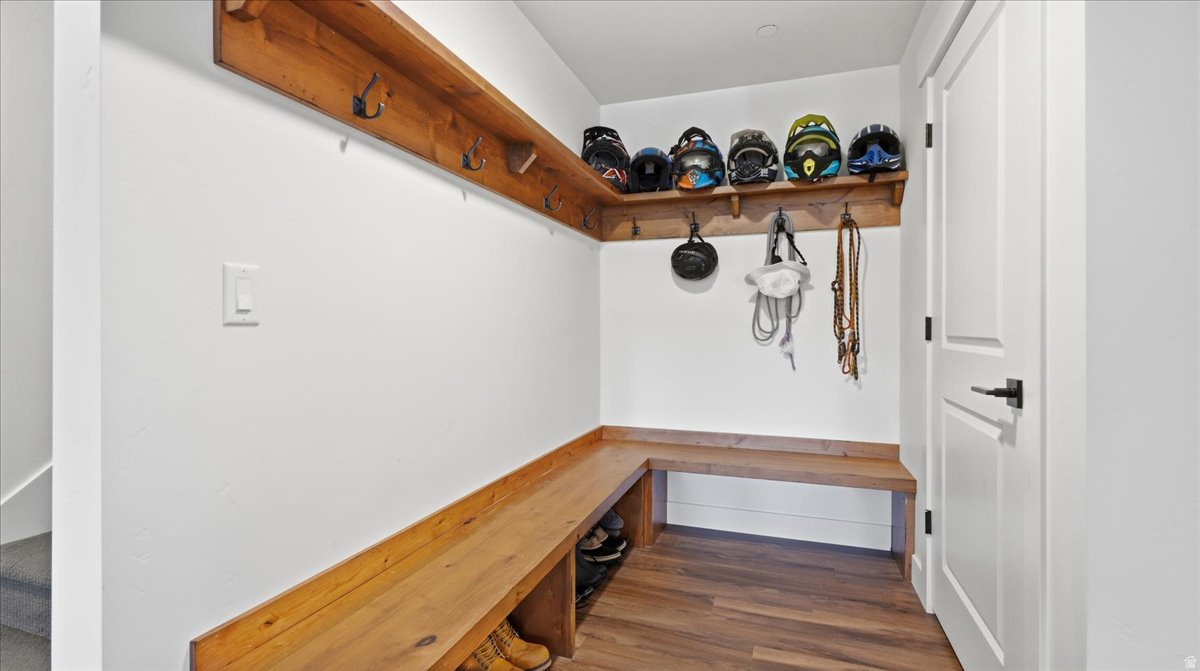 TIMBER LAKES - Residential