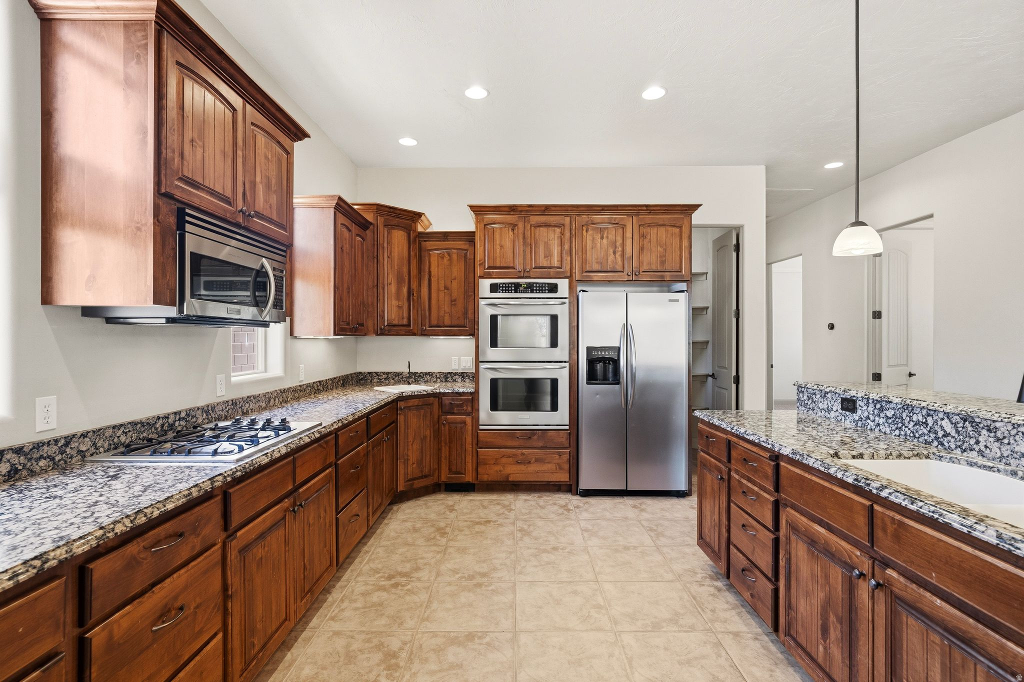 ENCE MEADOWS - Residential