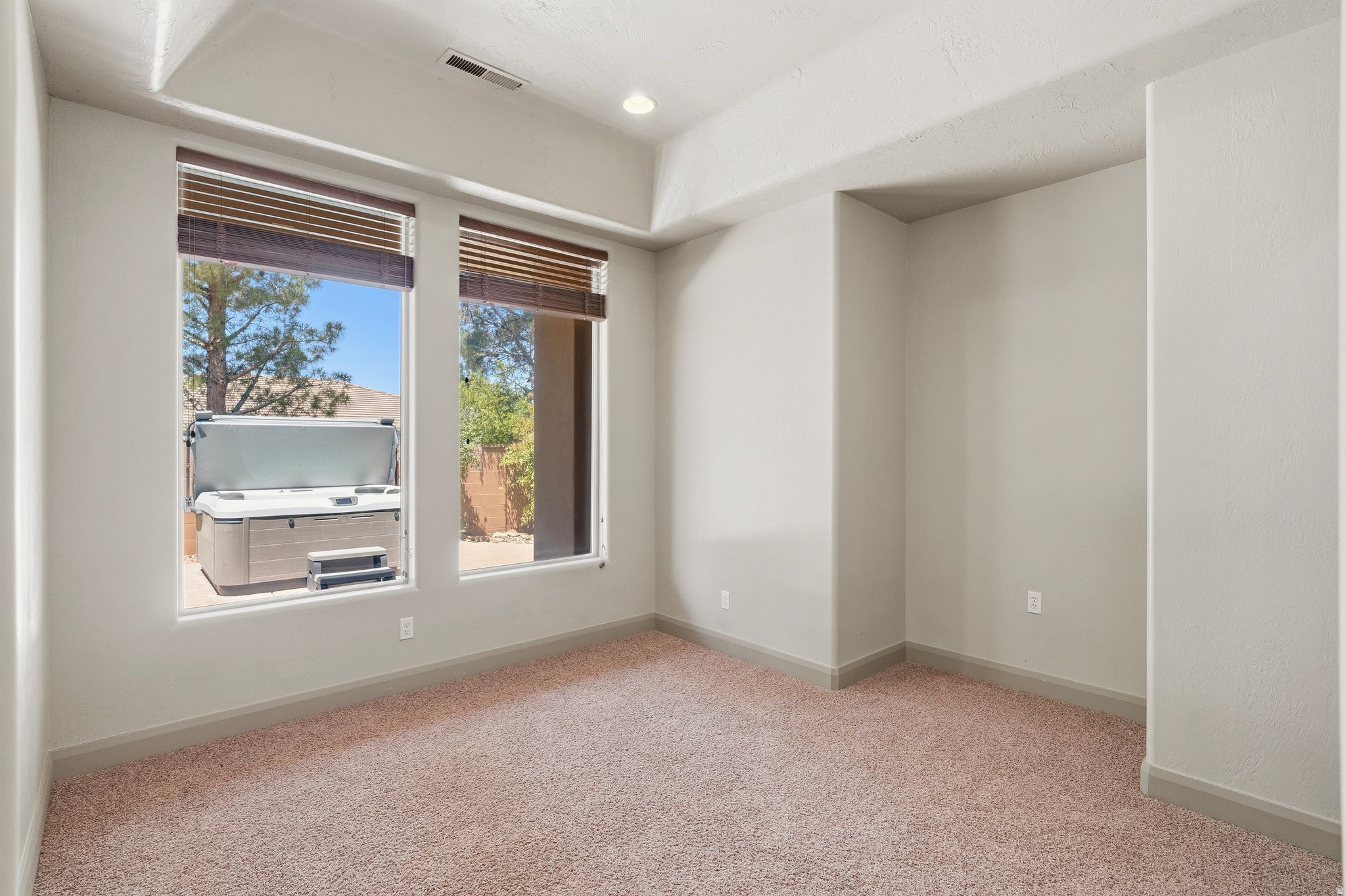 ENCE MEADOWS - Residential