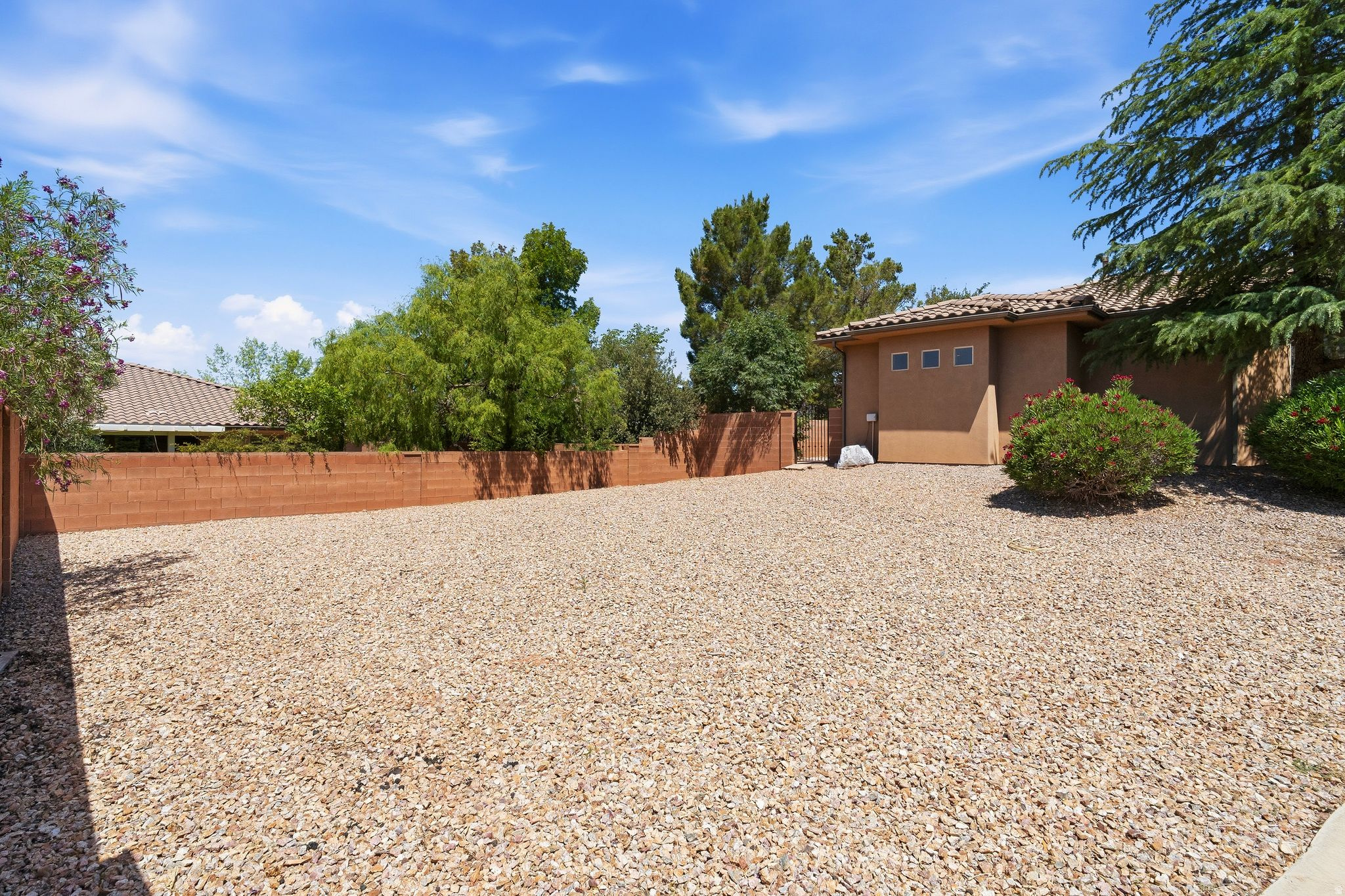 ENCE MEADOWS - Residential