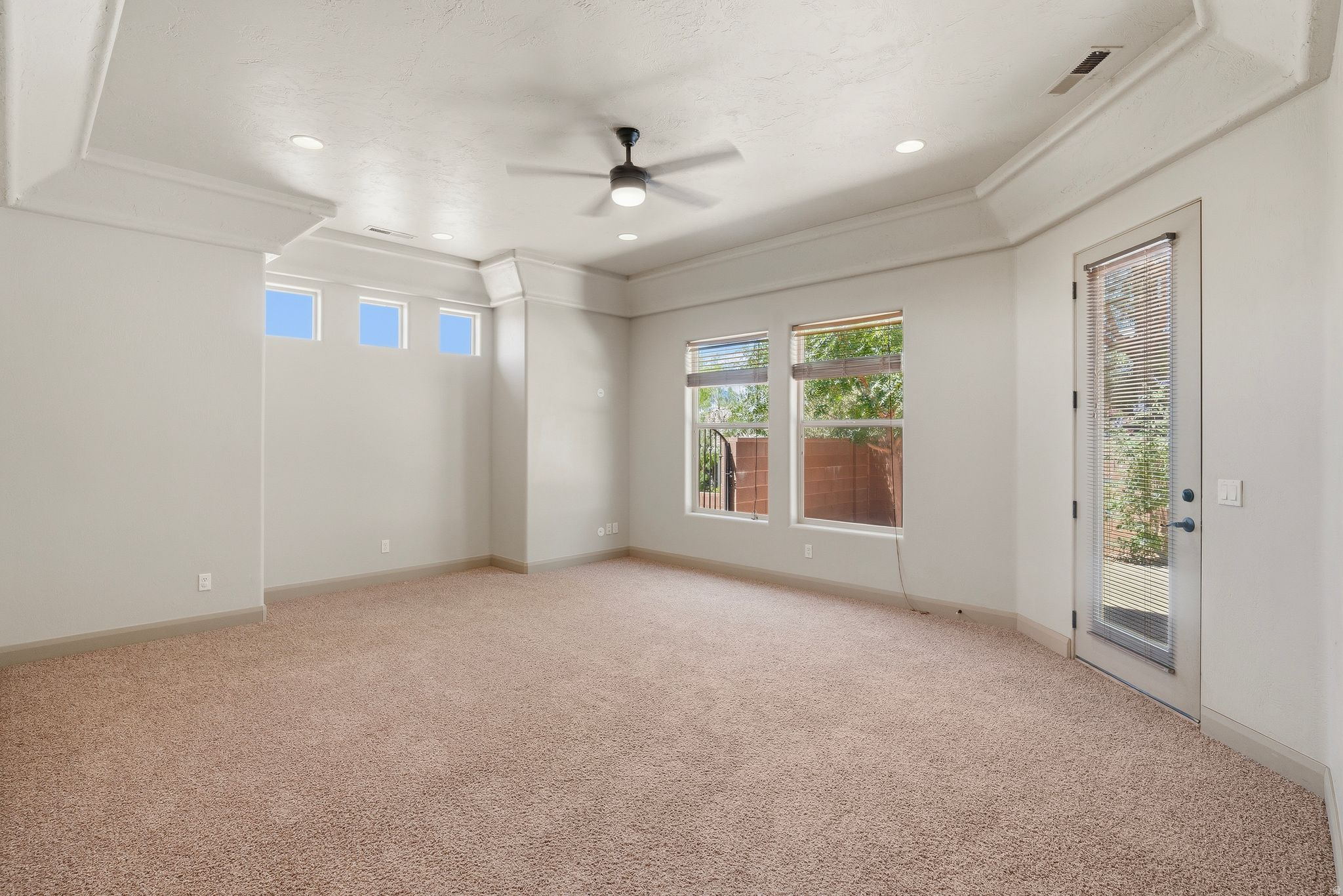ENCE MEADOWS - Residential